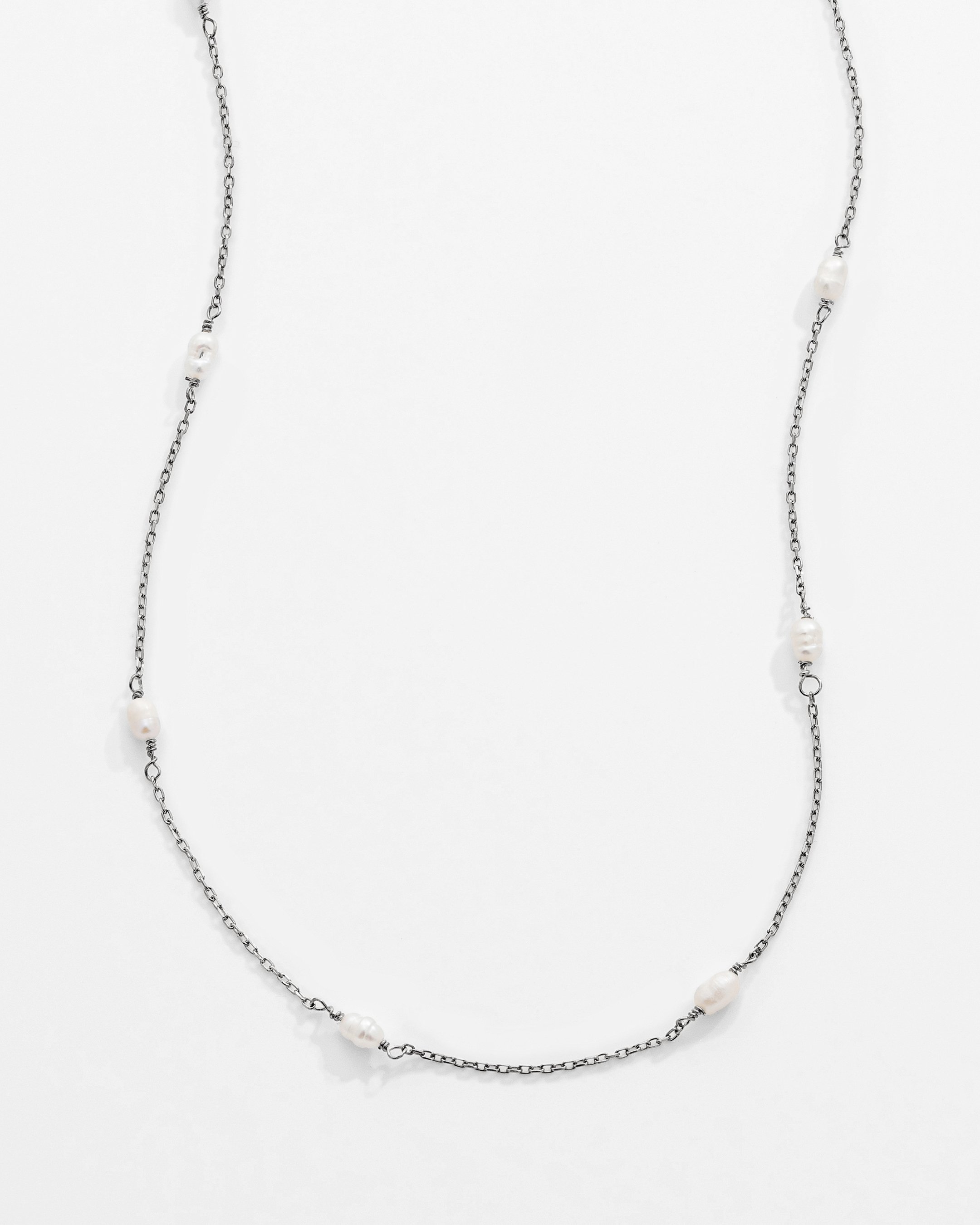 2.8 Carat Natural Pearl Silver Necklace - White Gold