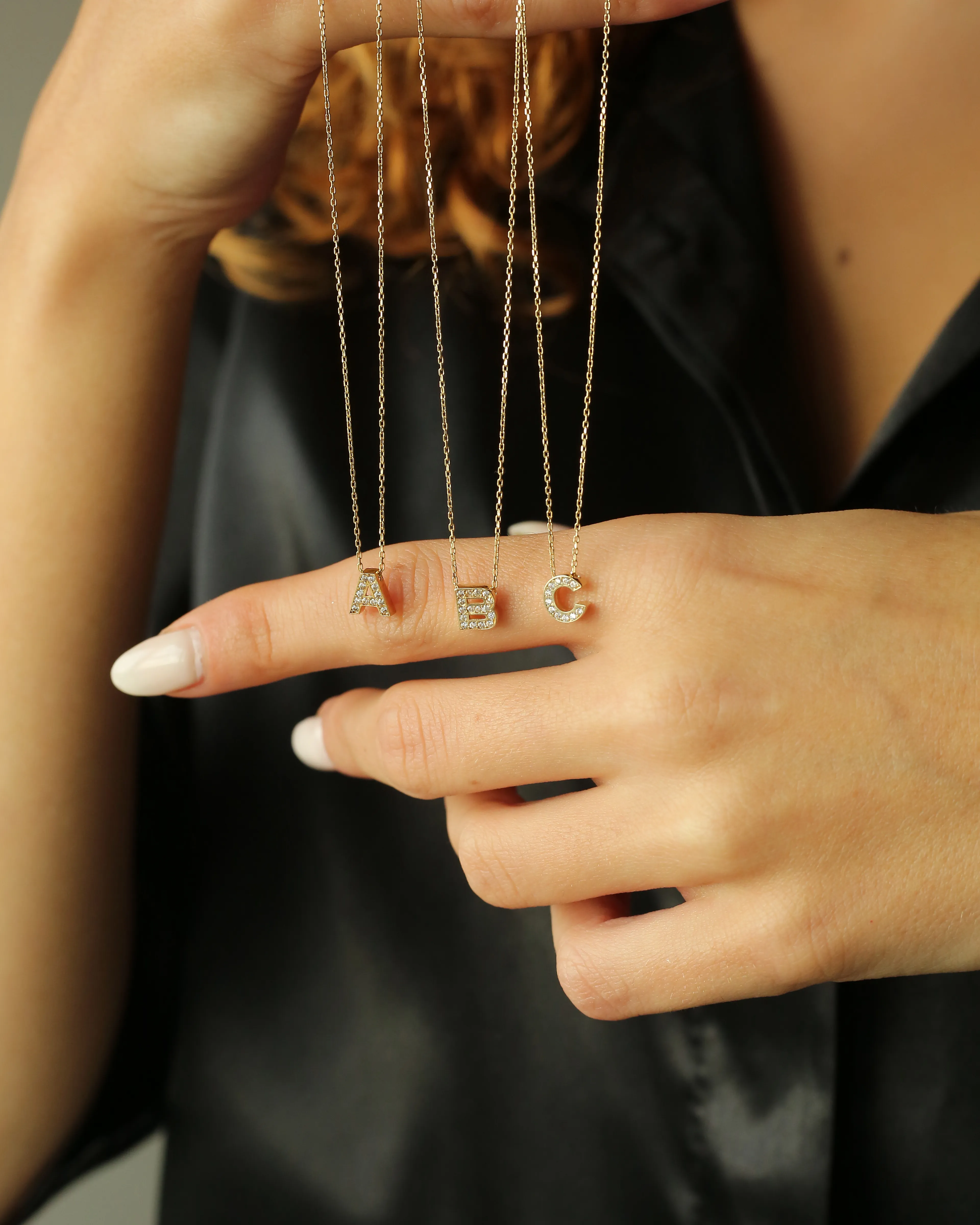 14 Ayar Altın Üç Boyutlu Harfli Kolye - Women