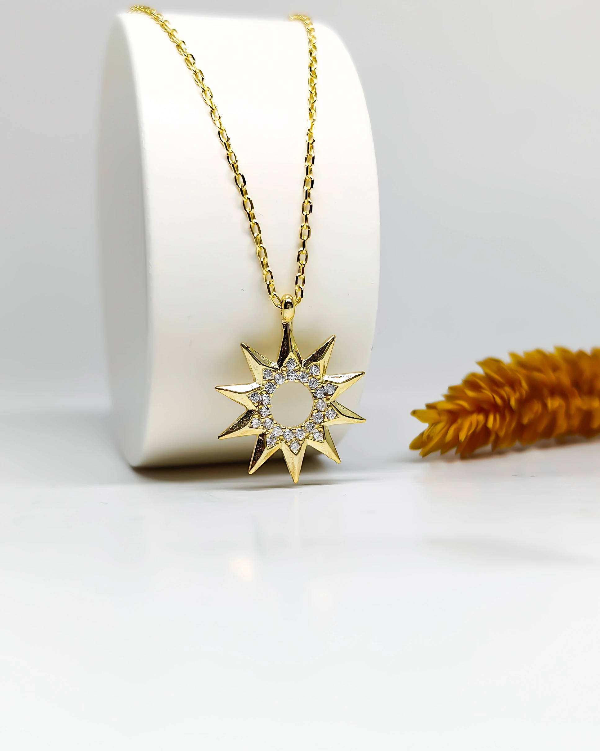 Gümüş Güneş Kolye