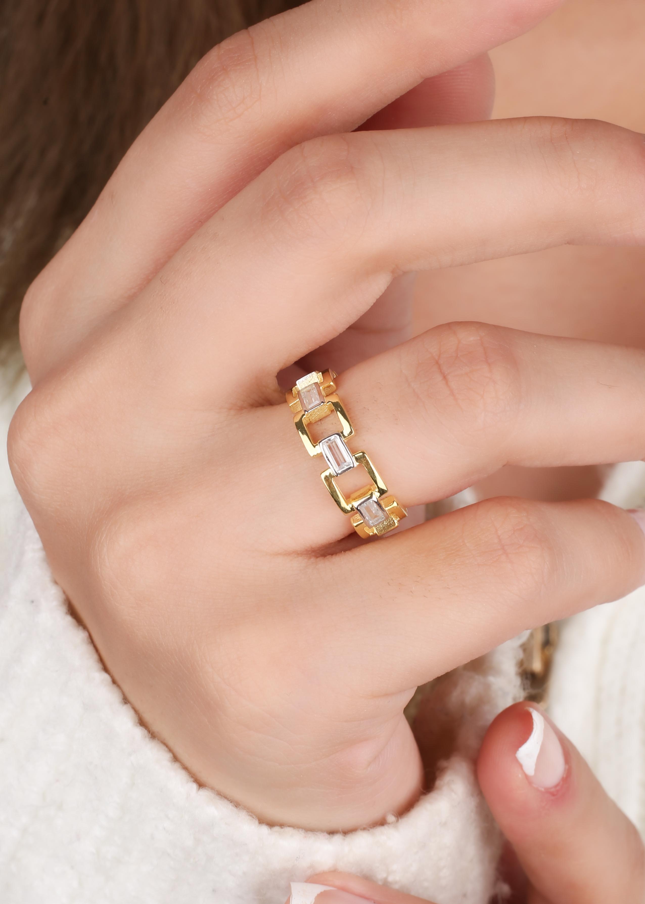 Silver Ring with Baguette Stone