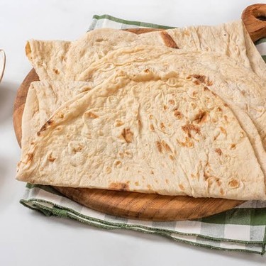 🫓 Van Tandır Lavaş Ekmeği – Van Otlu Peynir ile Taş Fırından Sofraya