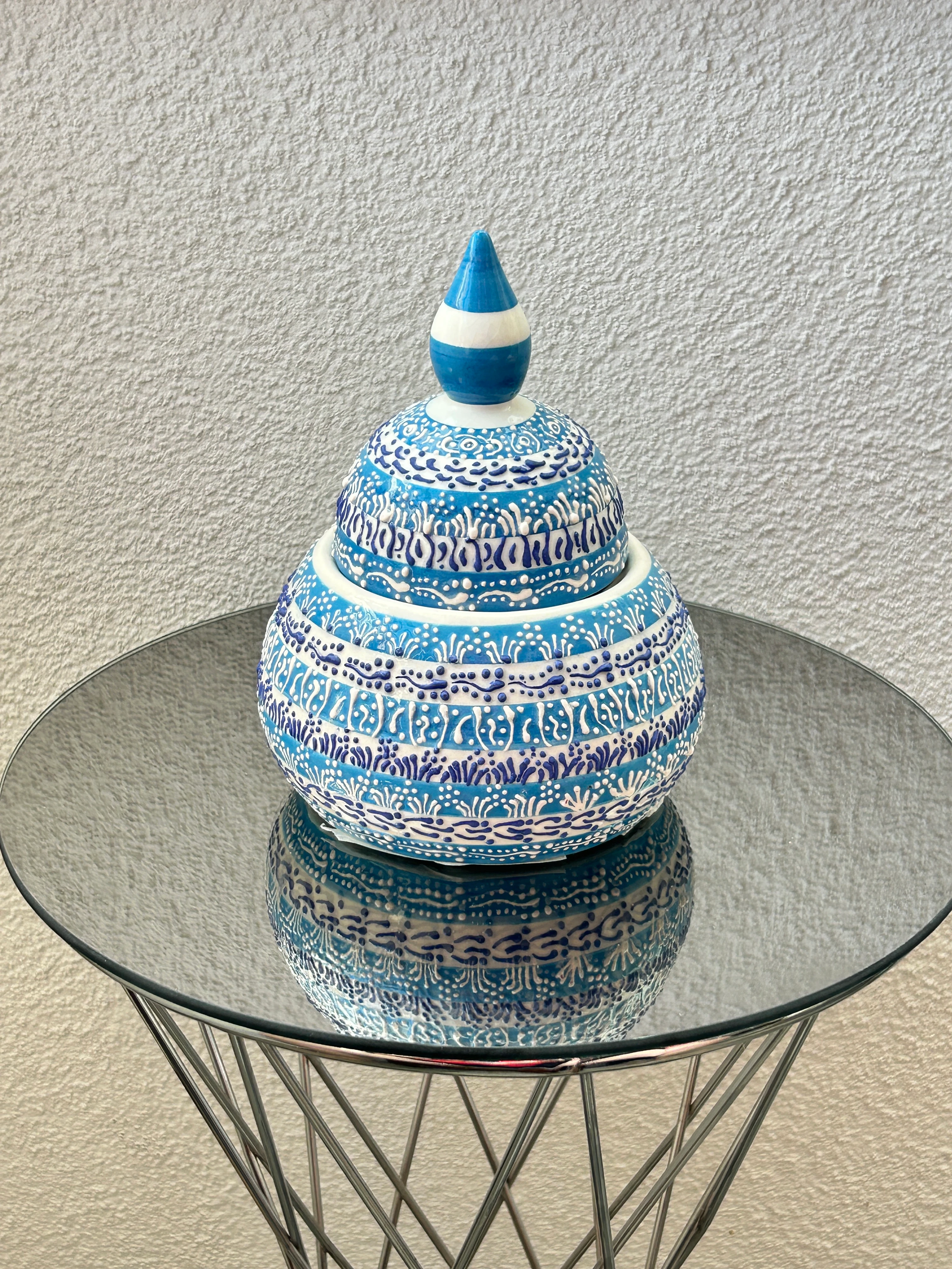 Gökçe Kubbe Çini Şekerlik