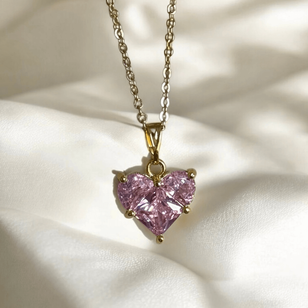Heart Of Glass  Pembe Zirkon Taş Detaylı Kalp Çelik Kolye