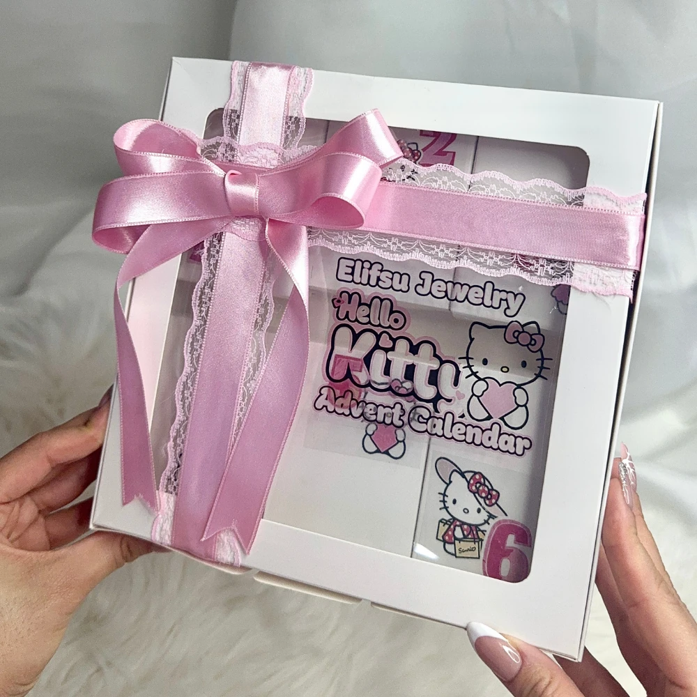 Hello Kitty 6'lı Takı Advent Calendar Hediye Seti