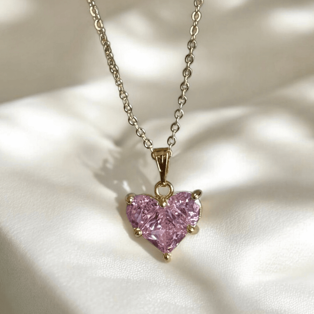Heart Of Glass  Pembe Zirkon Taş Detaylı Kalp Çelik Kolye