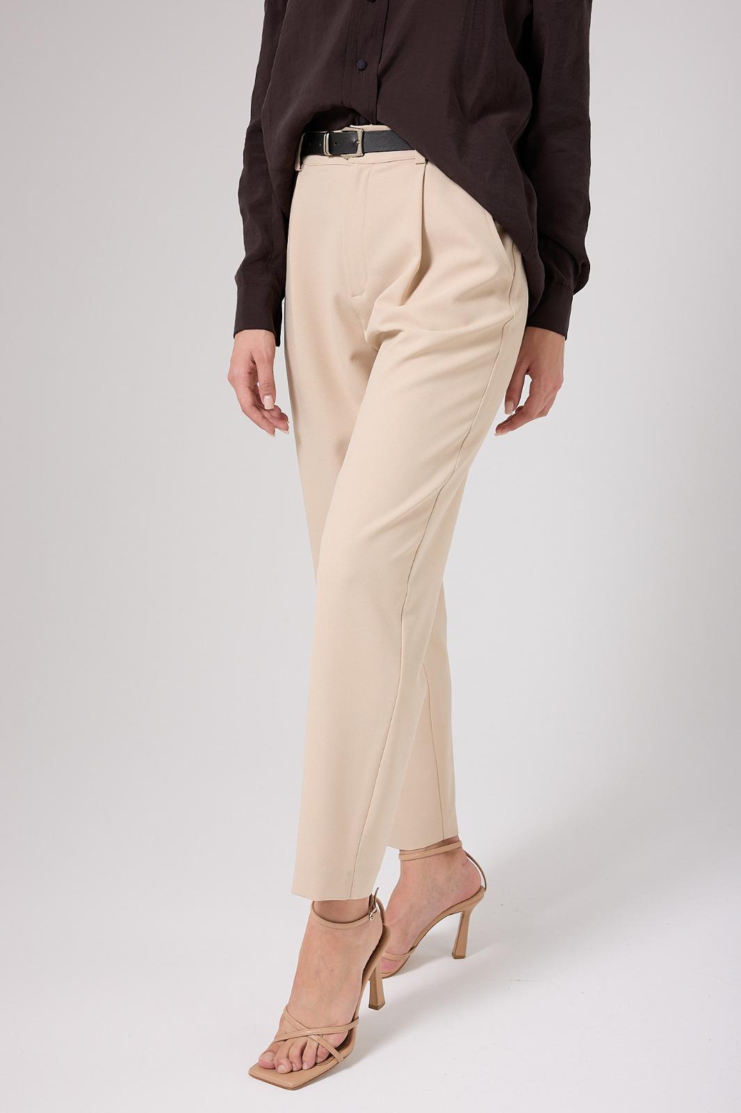 KEMERLİ PANTOLON BEJ 