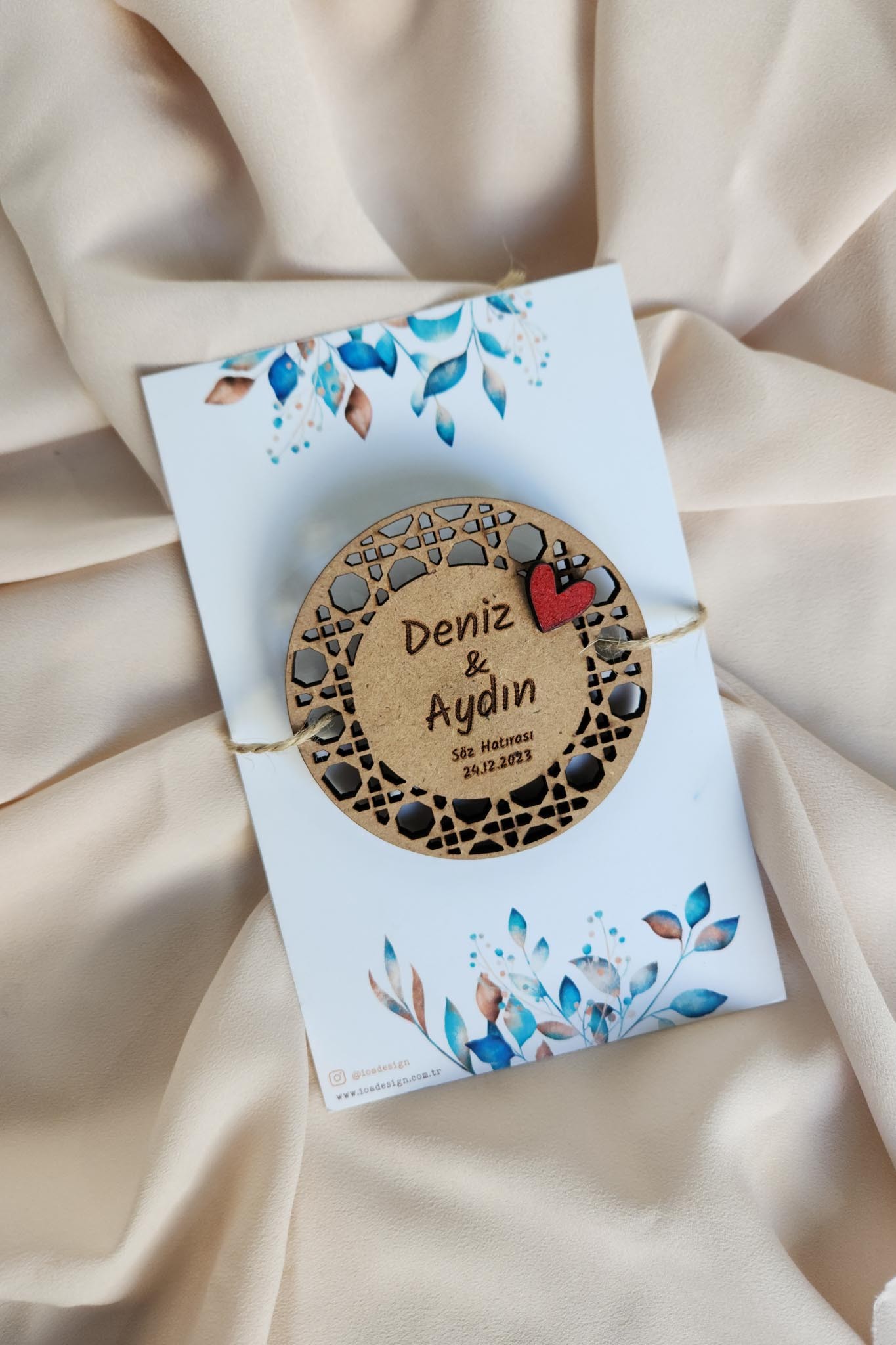 Ahşap Nişan-Düğün Hediyelik Magnet - Model 01 (20'li Set)