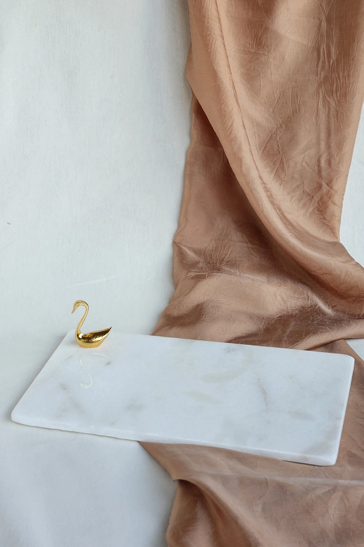 ECE Mermer Tepsi  - Kuğu Figürlü Altın / Gümüş / Rose