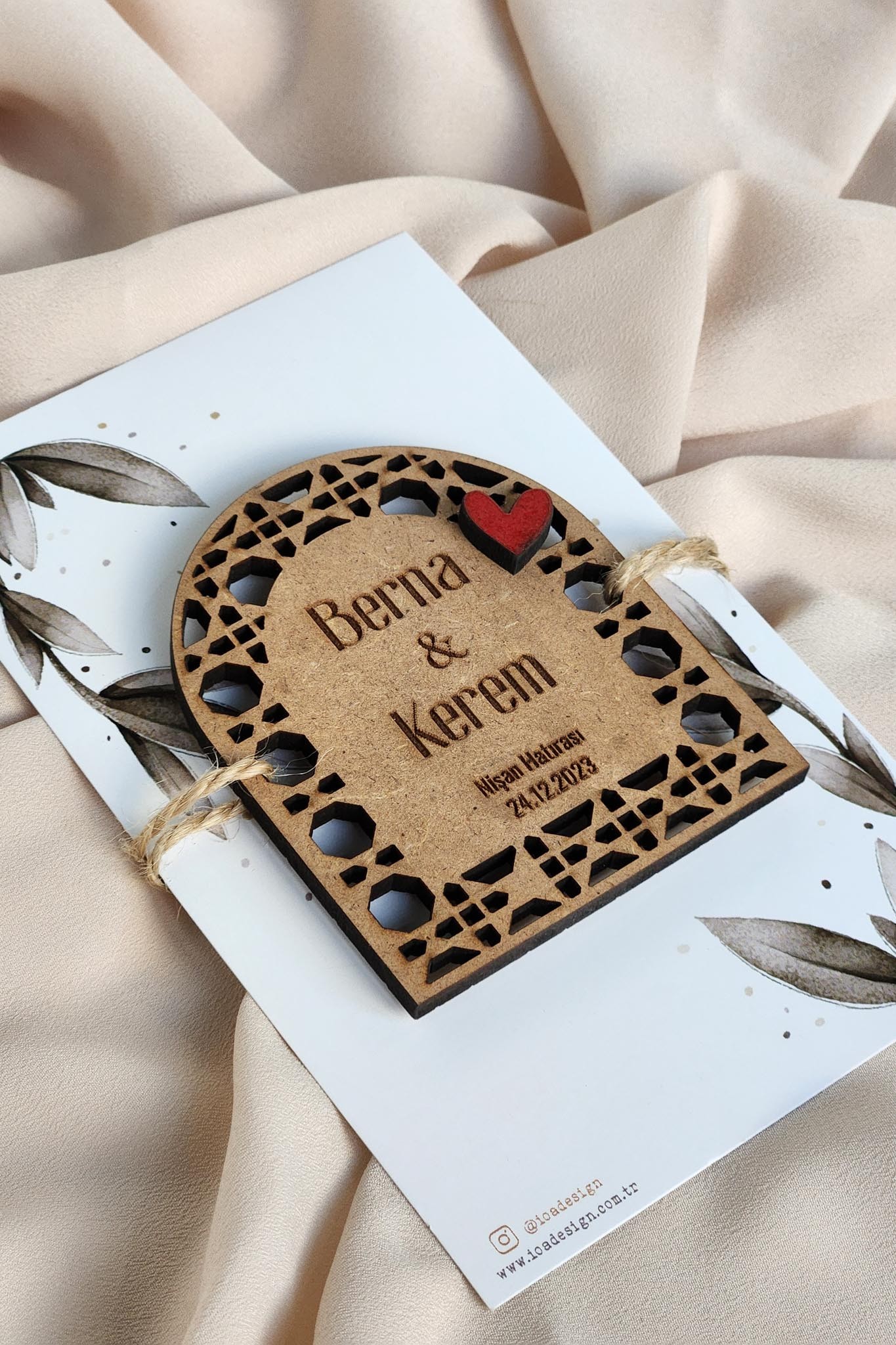Ahşap Nişan-Düğün Hediyelik Magnet - Model 02 (20'li Set)