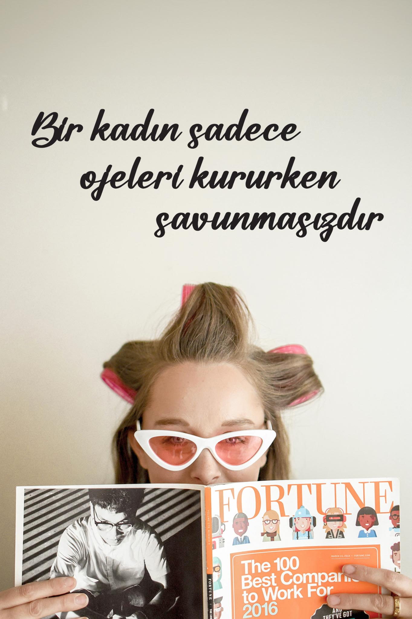Ahşap Dekoratif Duvar Yazısı Kuaför/Nailart - Bir Kadın Sadece Ojeleri...