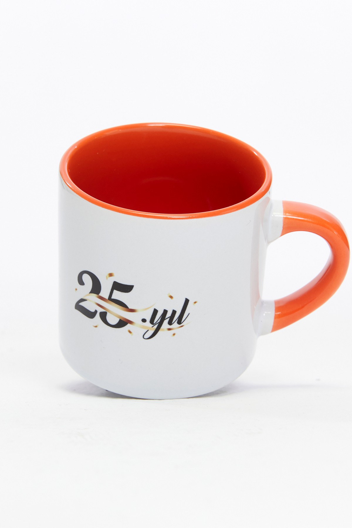 AKA KOLEJİ 25. YILA ÖZEL KUPA