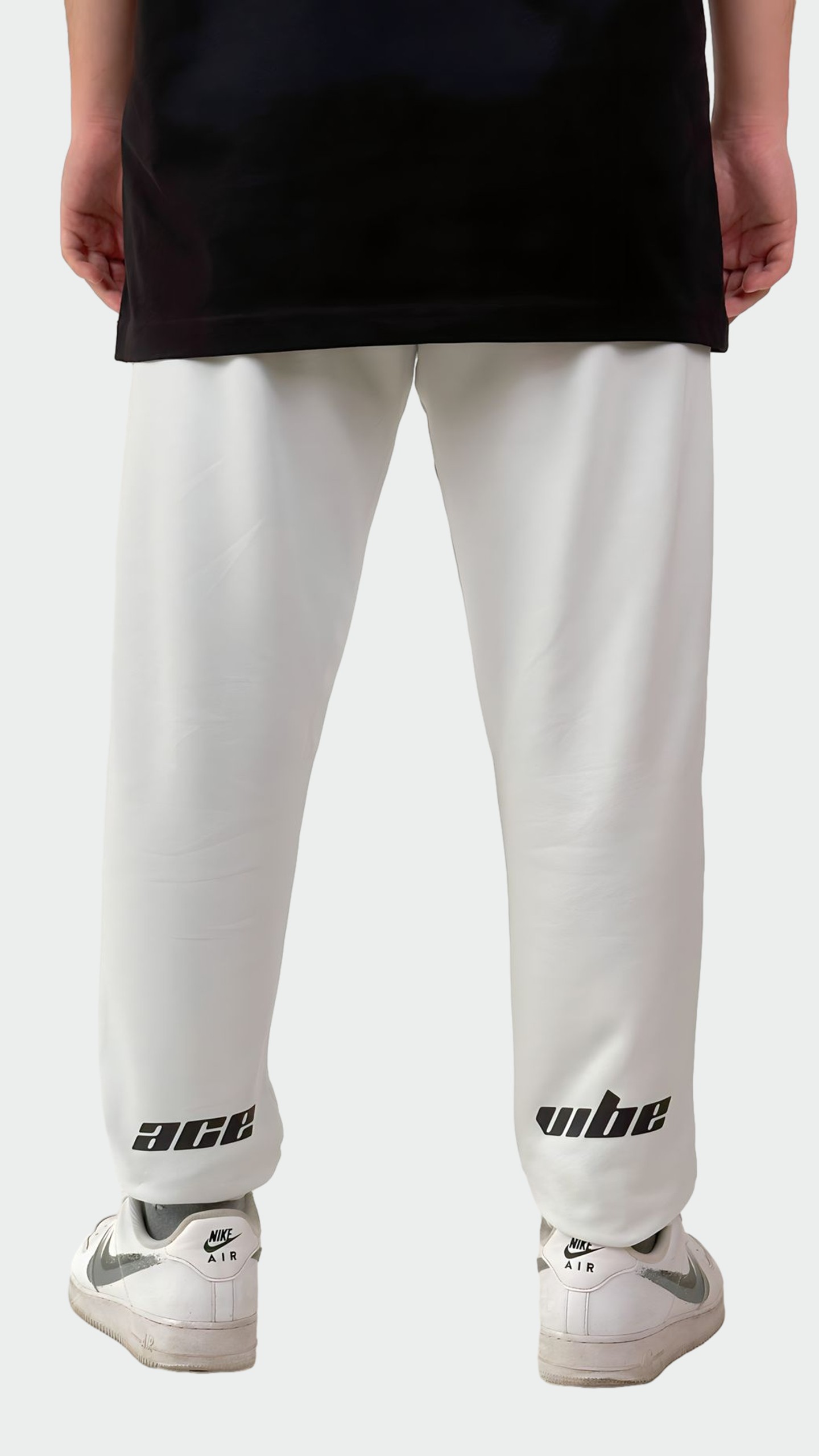 Vibe of Ace Sweatpant