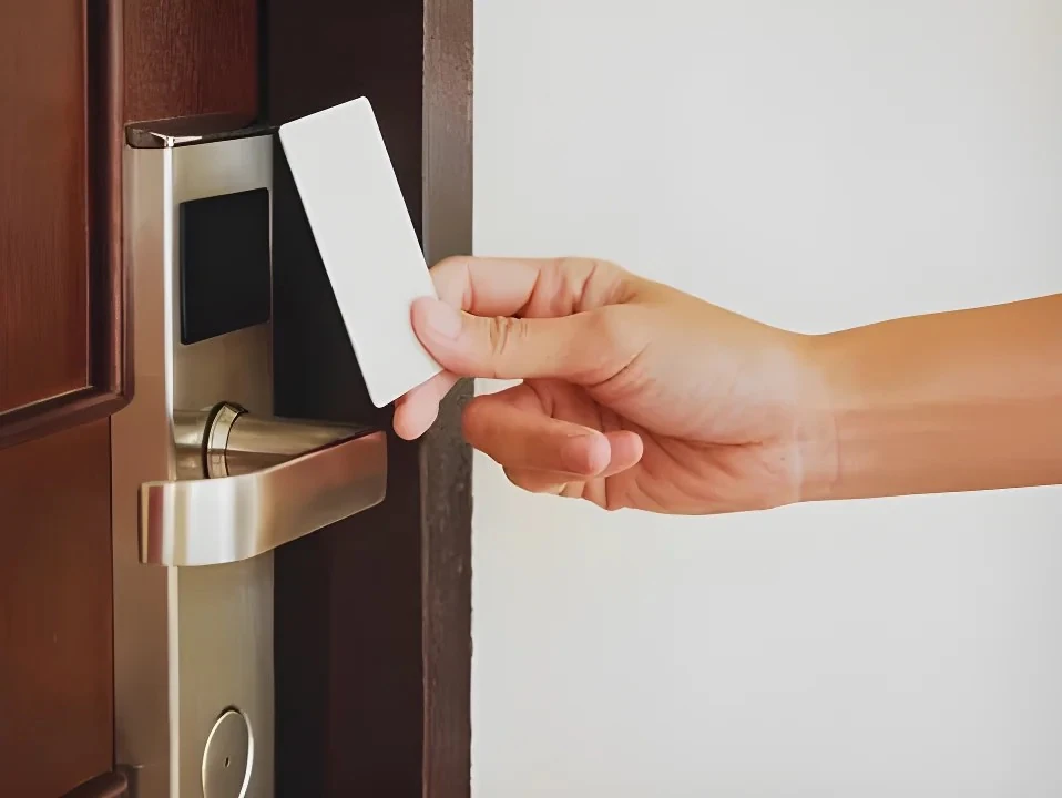 Otel Kartlı Kapı Kilidi  |  OBG0250