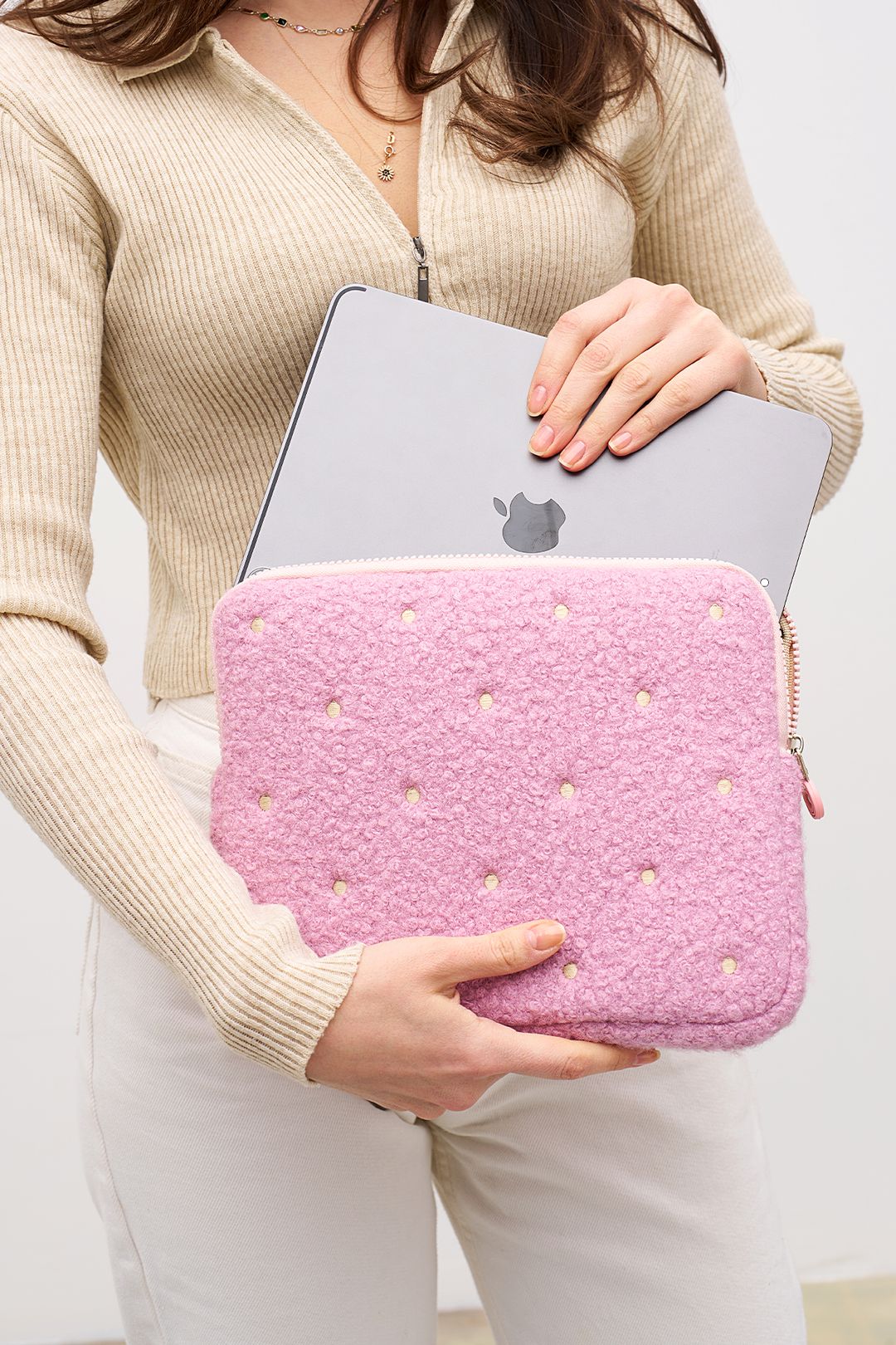 Puantiyeli Tablet Kılıfı 10” & 11” İnç Uyumlu - Pembe