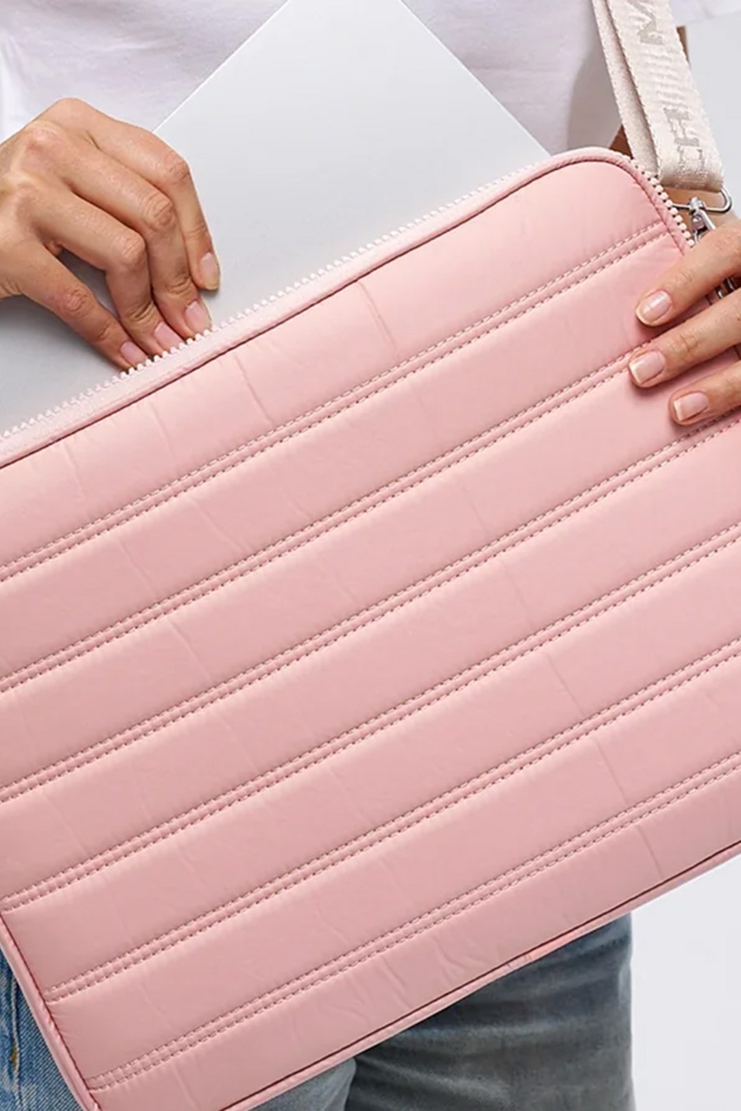 Laptop Kılıfı Su Geçirmez MacBook Air Pro 15-16 inç - Pembe