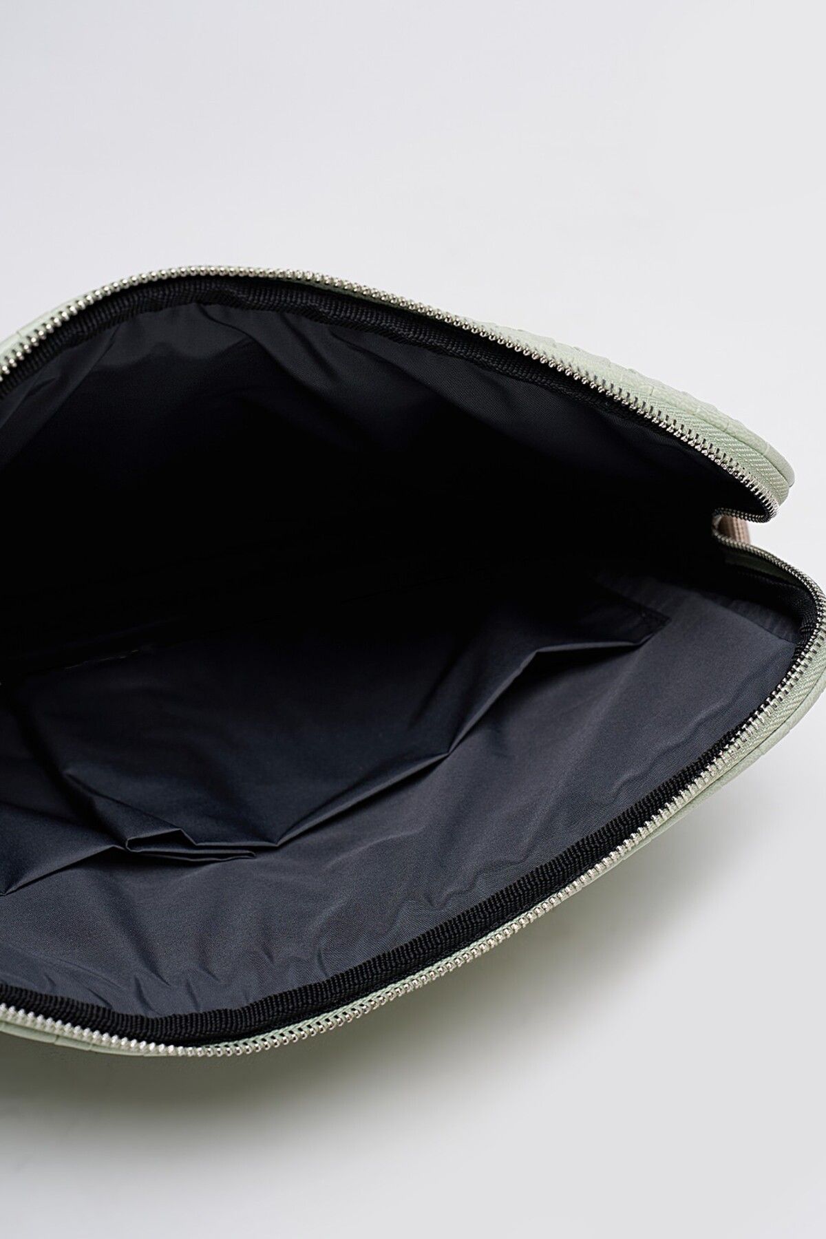 MacBook Air Pro mussen 13.3” & 14”inç Hasır Laptop Kılıfı - Hasır Mint Yeşil