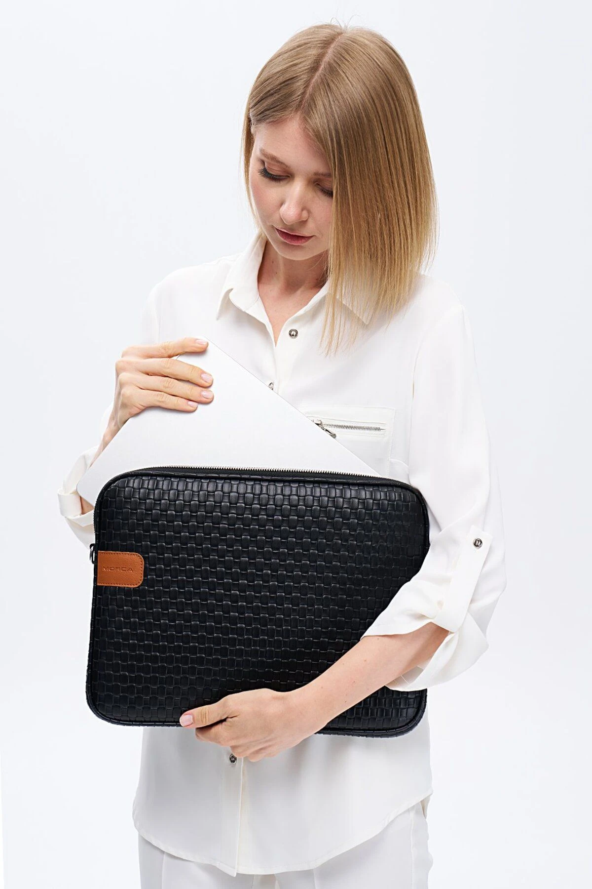 MacBook Air Pro mussen 13.3” & 14”inç Hasır Laptop Kılıfı - Hasır Siyah