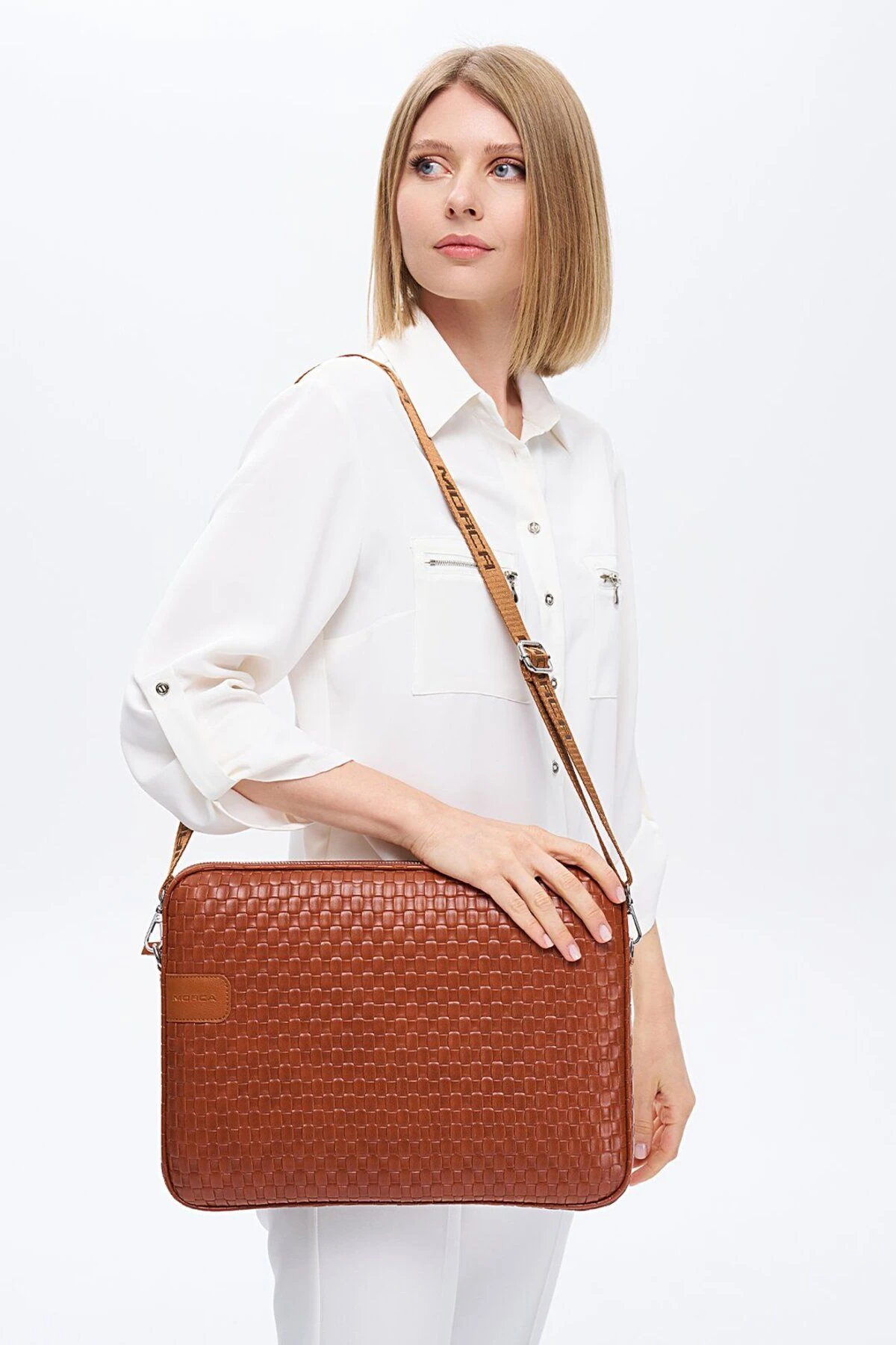 MacBook Air Pro mussen 13.3” & 14”inç Hasır Laptop Kılıfı - Hasır Taba