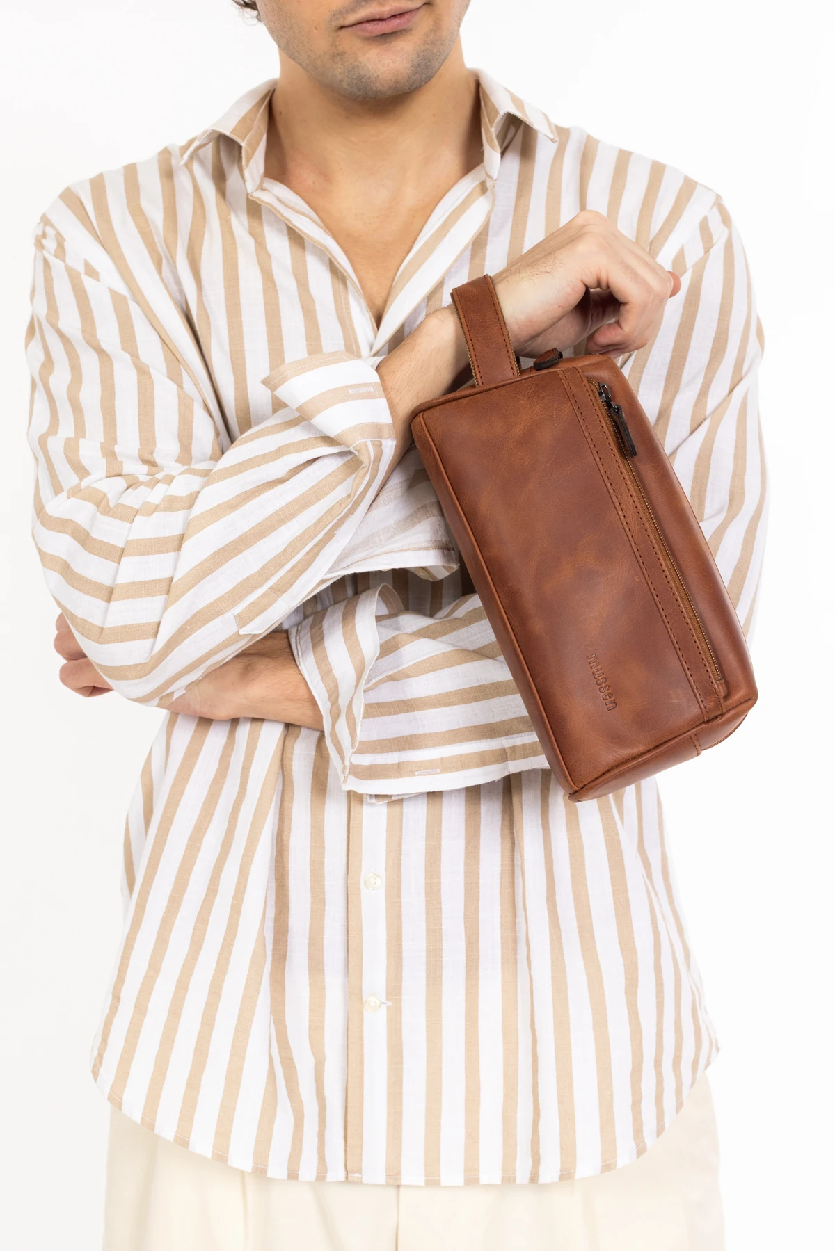 Erkek Hakiki Deri Portföy El Çantası – Fermuarlı, Çok Bölmeli, Premium - Classic Taba Asfalt