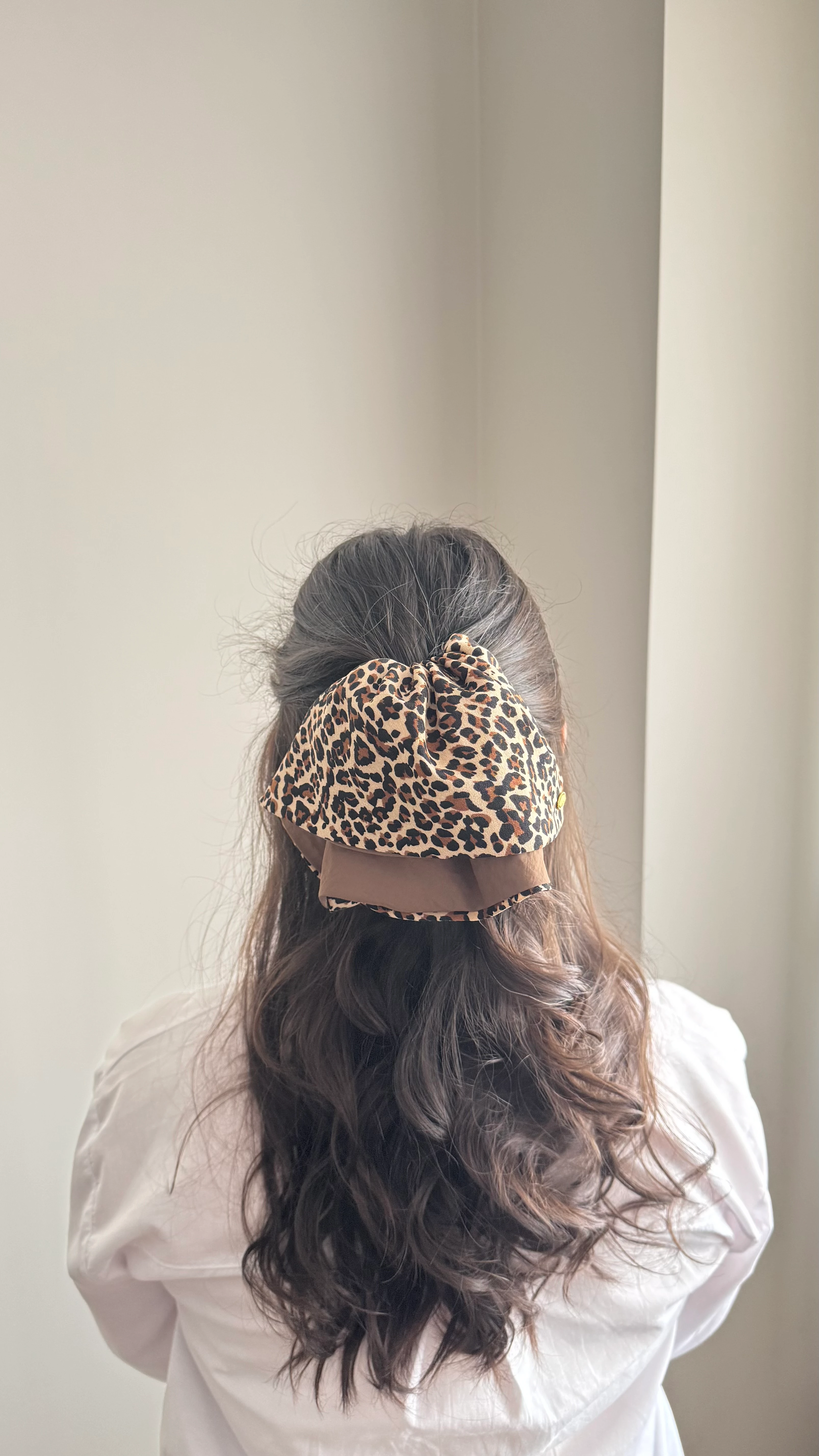 Vintage Leopar Kat Pileli Kıstırmalı Toka