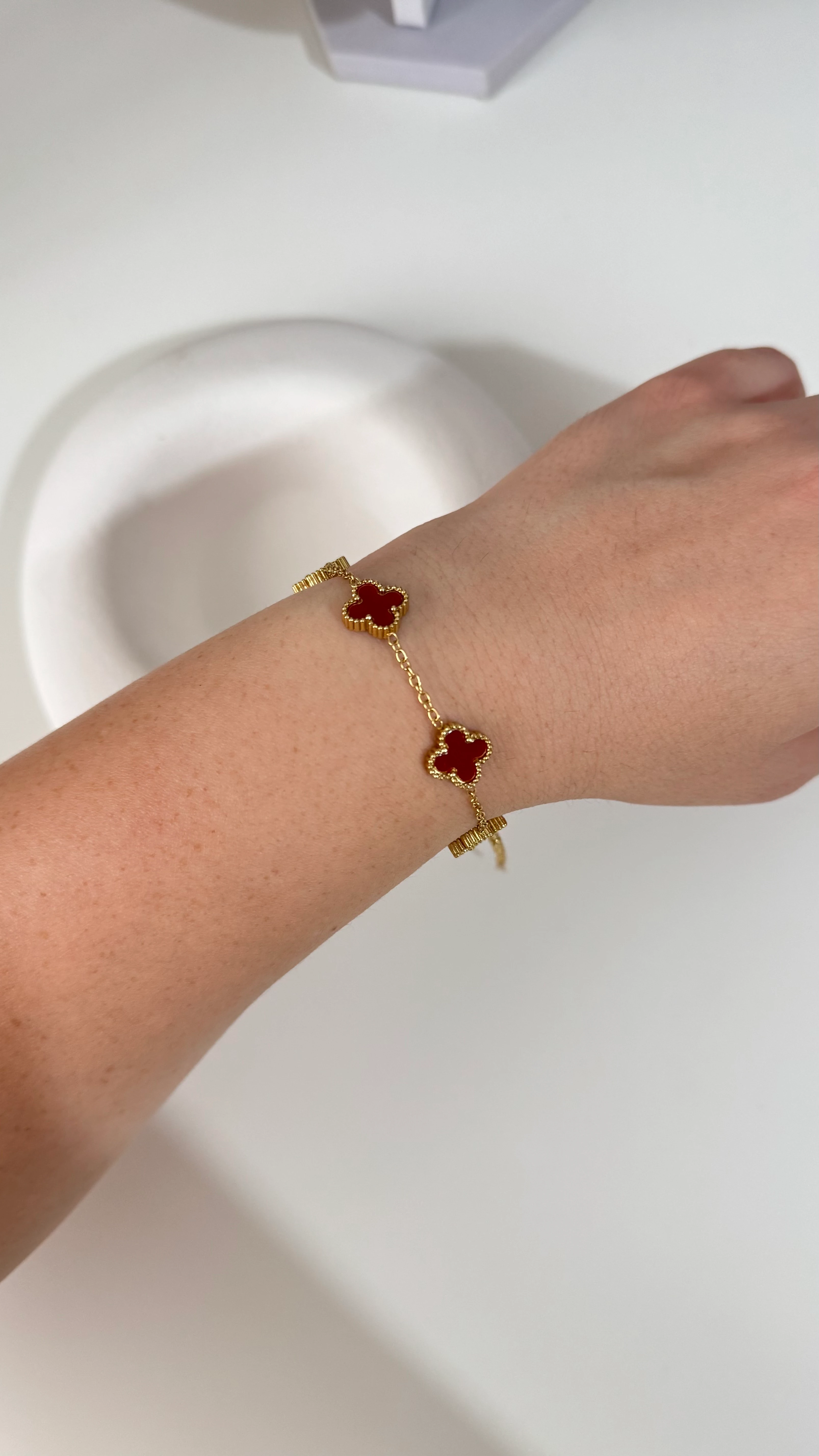 Çelik Yonca Bileklikler