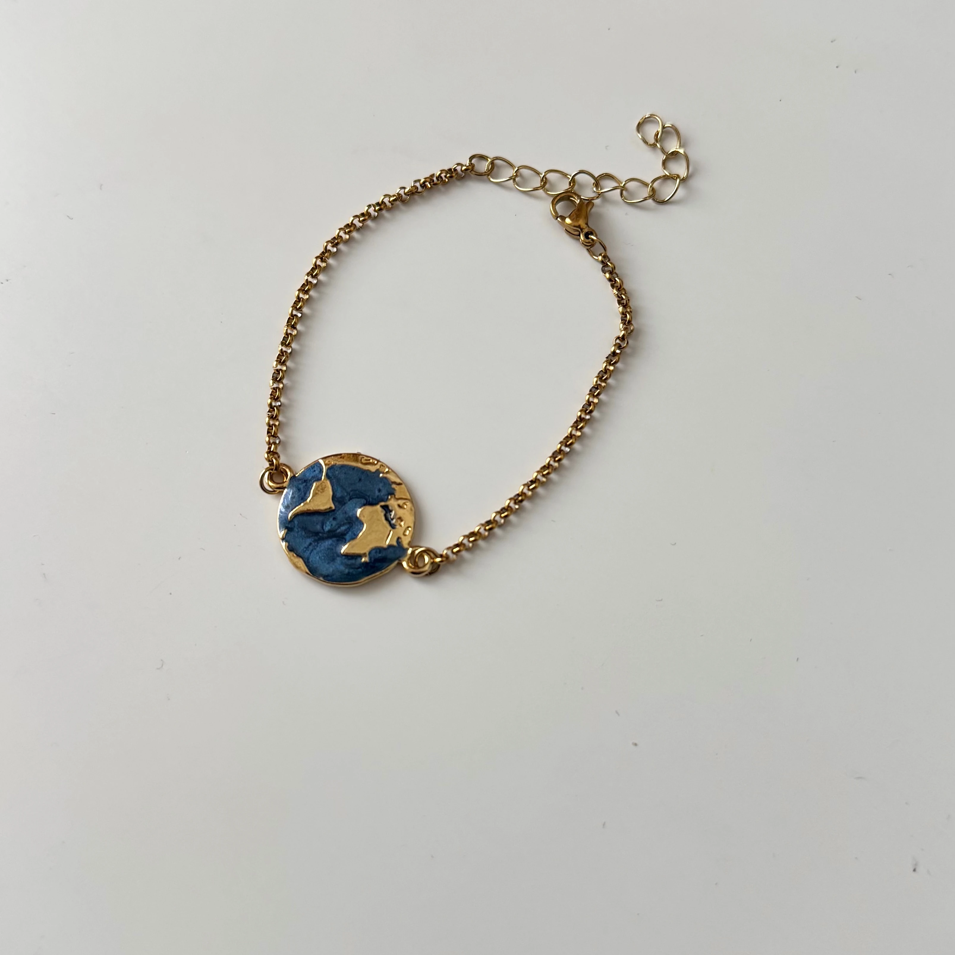 Çelik Doç Zincirli Dünya Bileklik