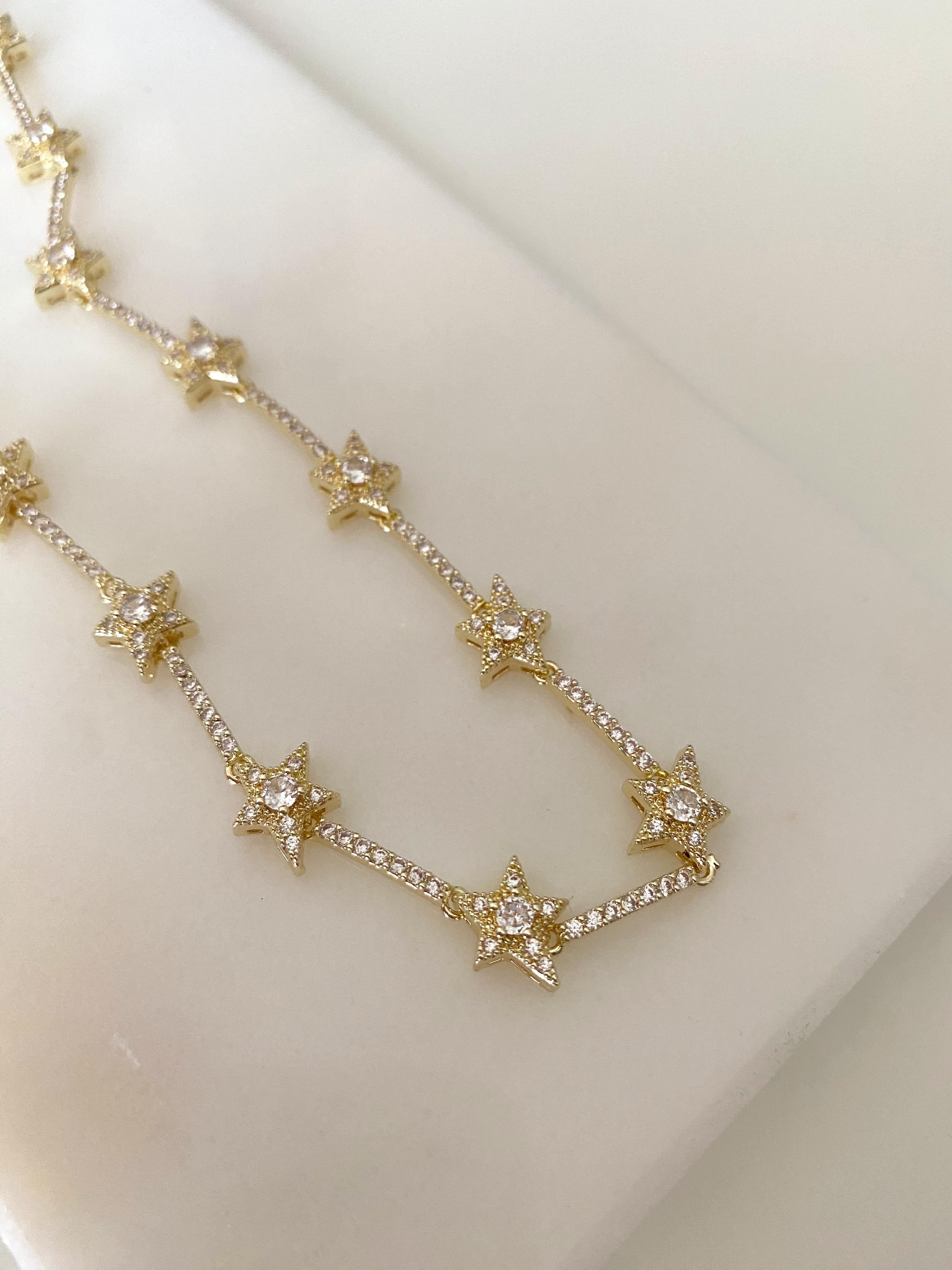 Pndr Model Full Taşlı Yıldız Kolye Gold