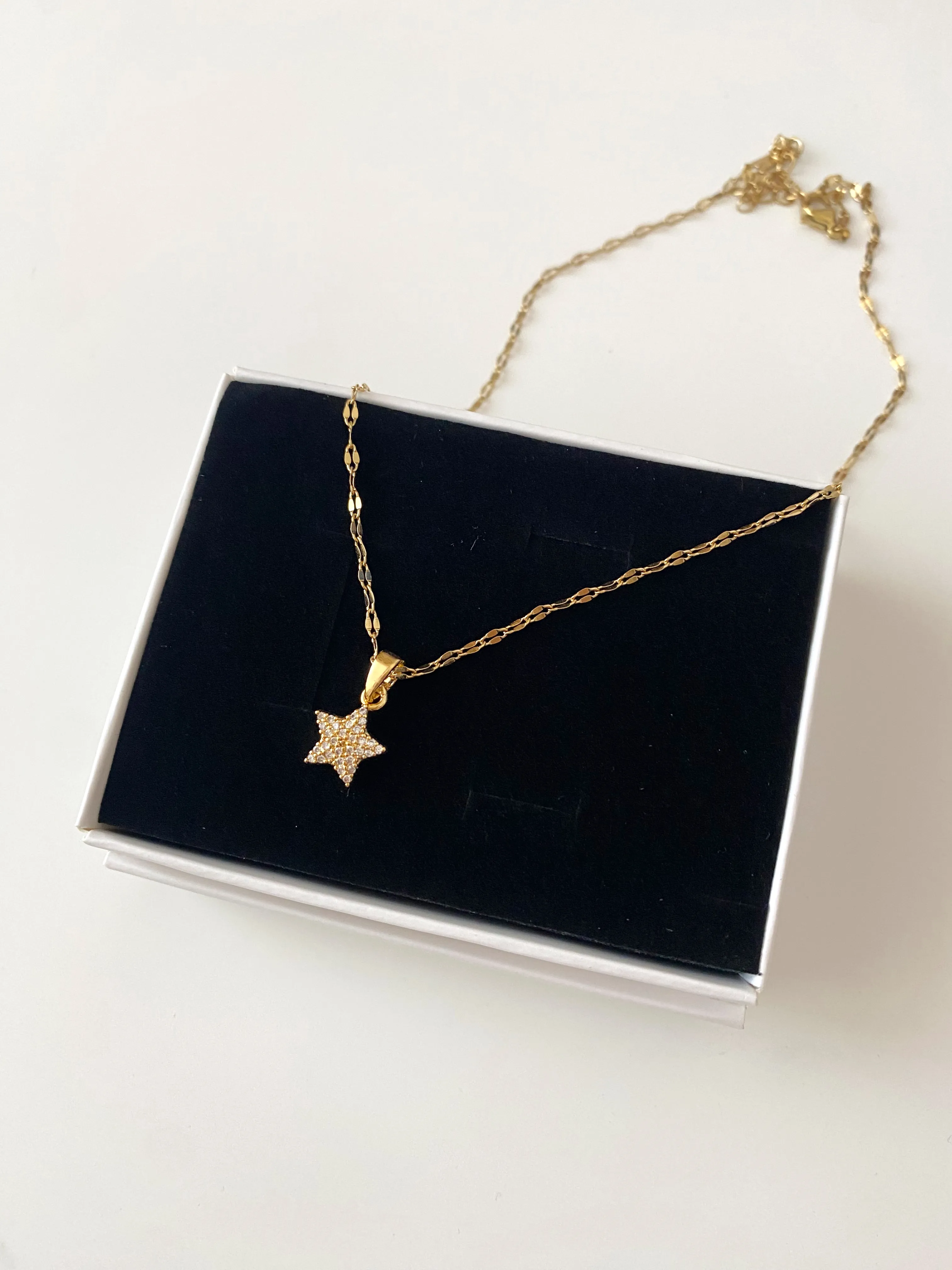 Çelik Lazer Kesim Zincirli Zirkon Yıldız Kolye