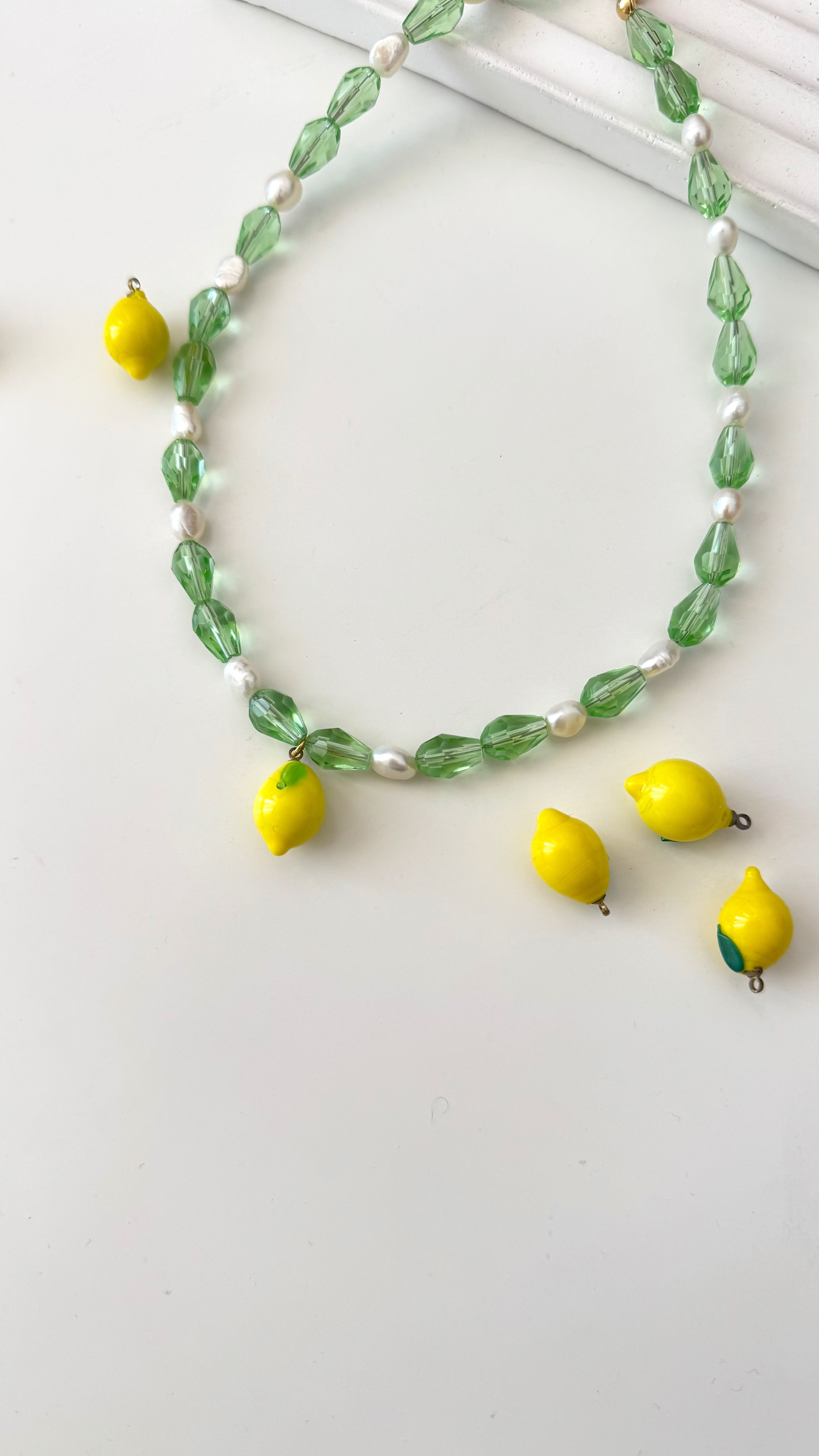 Çelik Doğal İnci Detay Kristal Murano Limon Kolye
