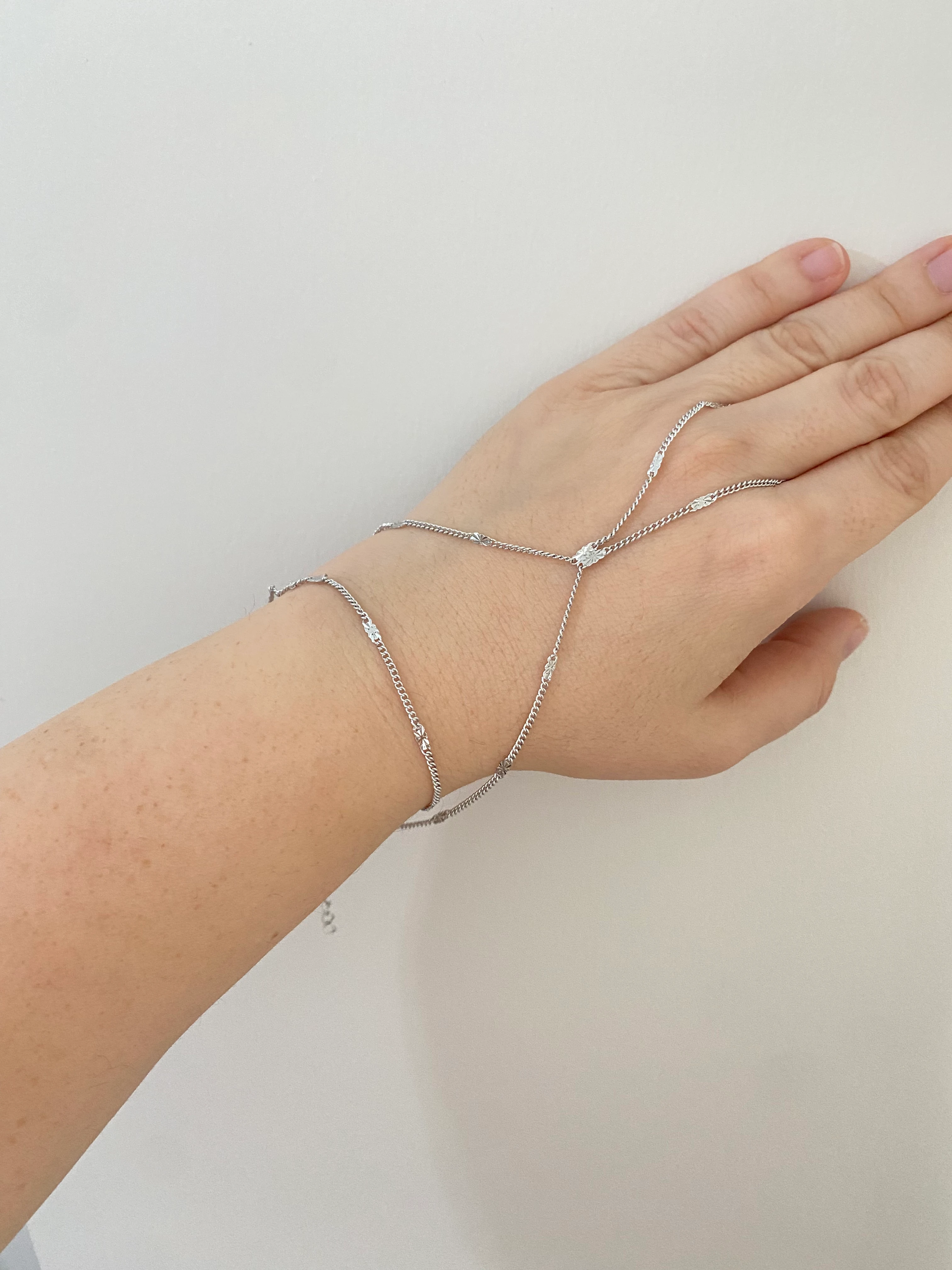 Özel Seri Çift Dolamalı Kristal Kesim Parıltılı Şahmeran Silver