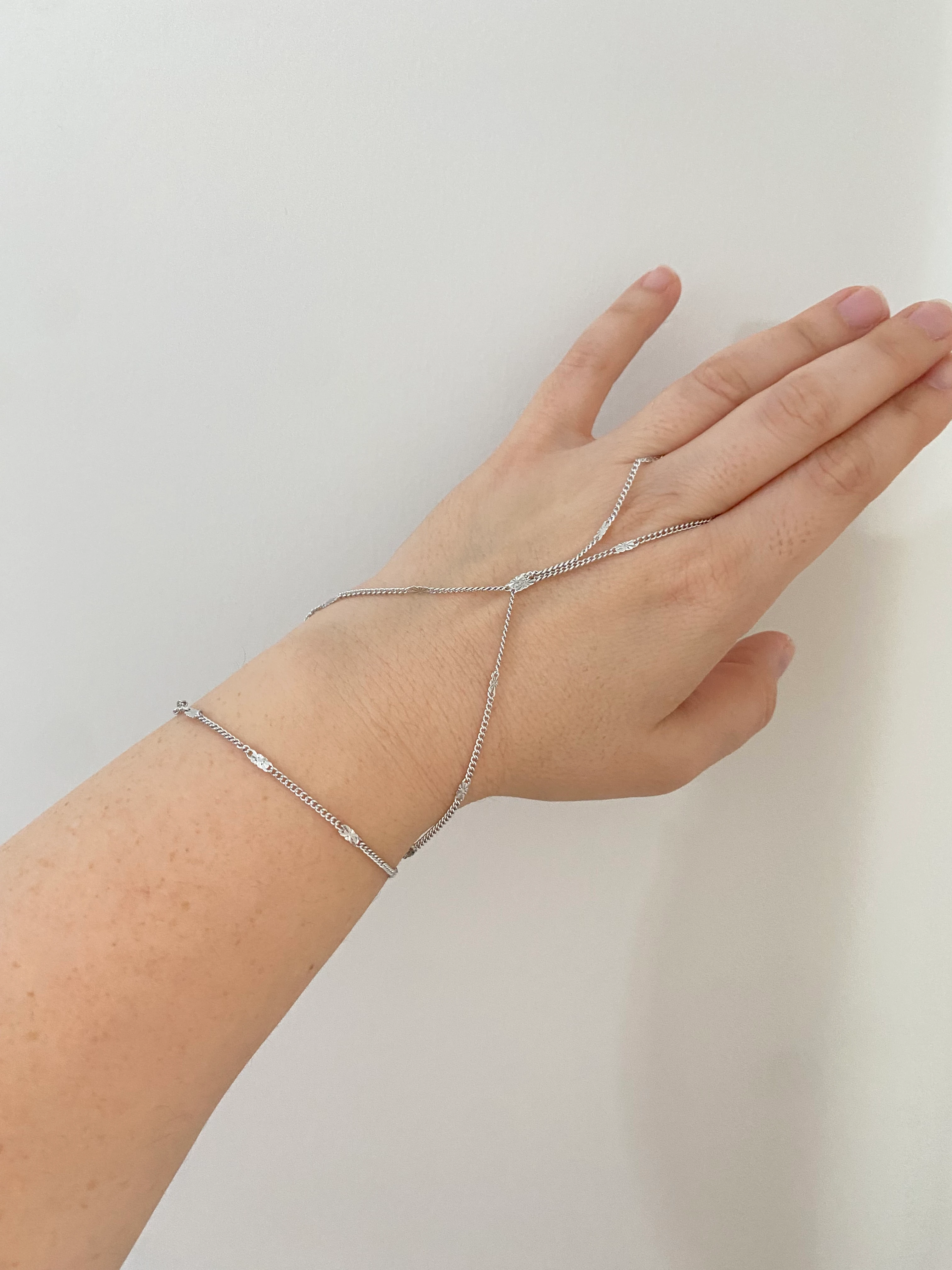 Özel Seri Çift Dolamalı Kristal Kesim Parıltılı Şahmeran Silver