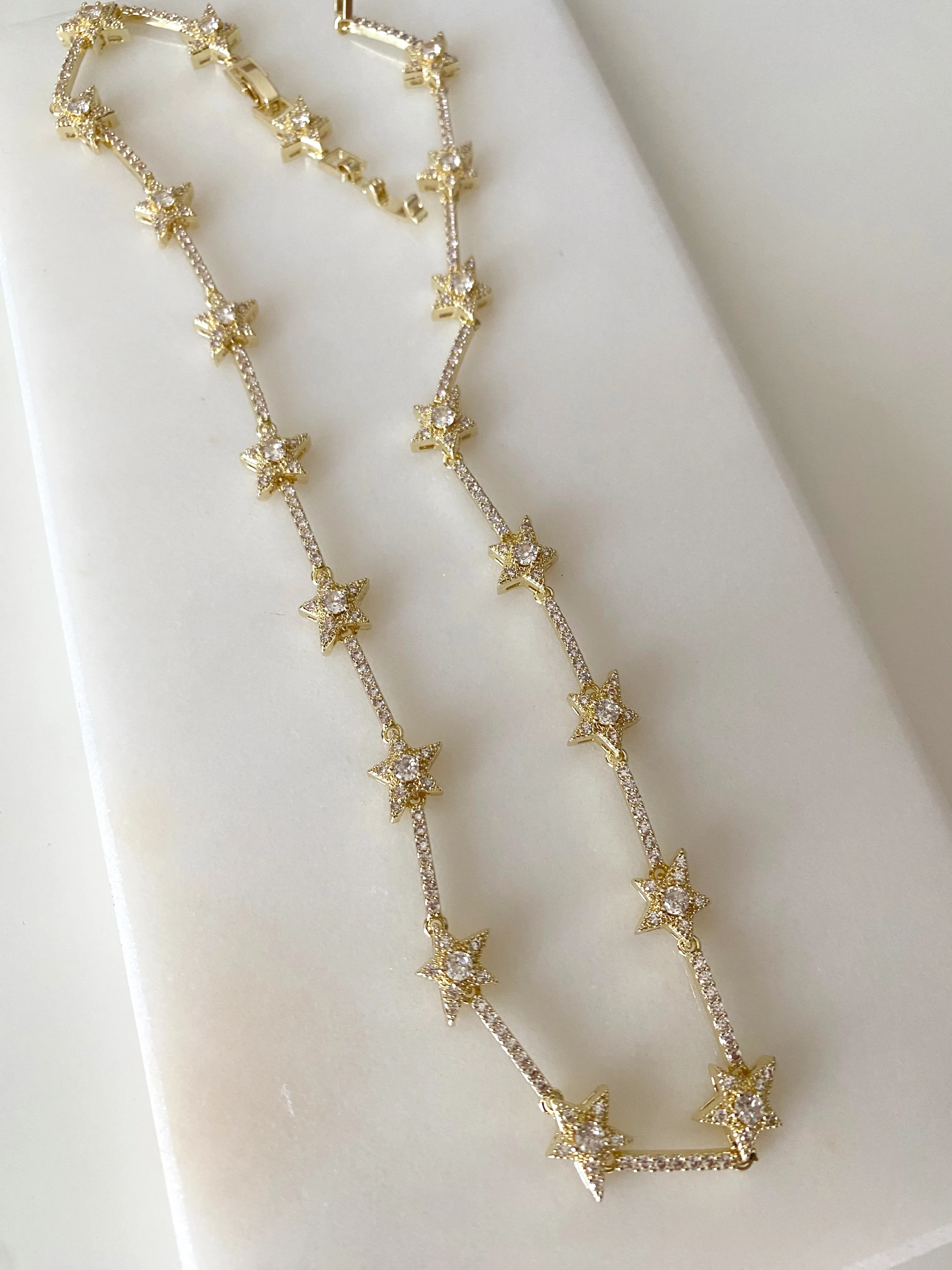 Pndr Model Full Taşlı Yıldız Kolye Gold