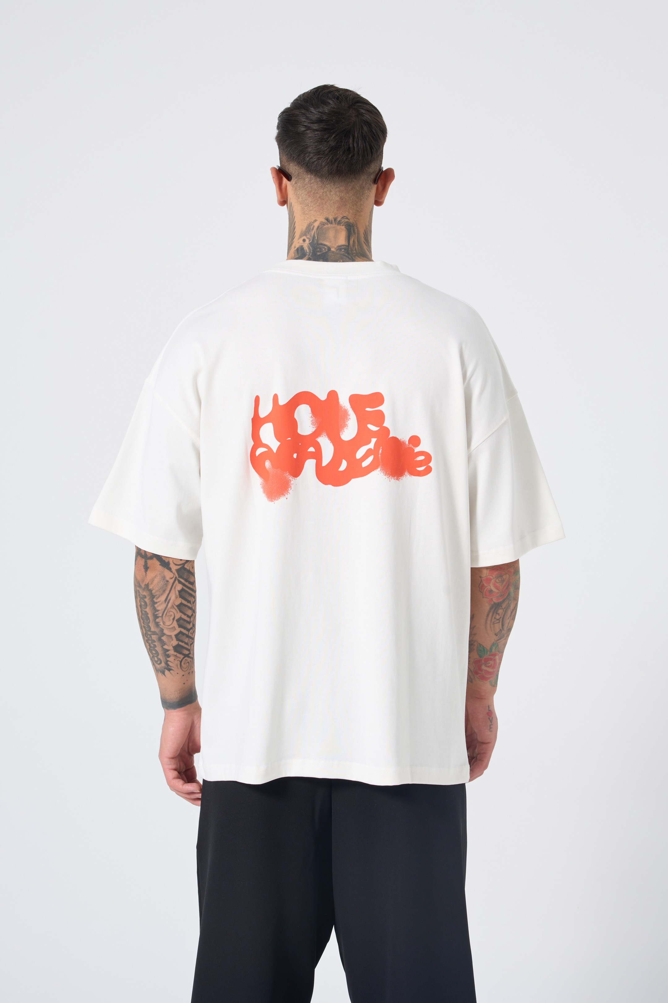 Hole Oversize T-shirt w/ paint print - WHITE-ORANGE