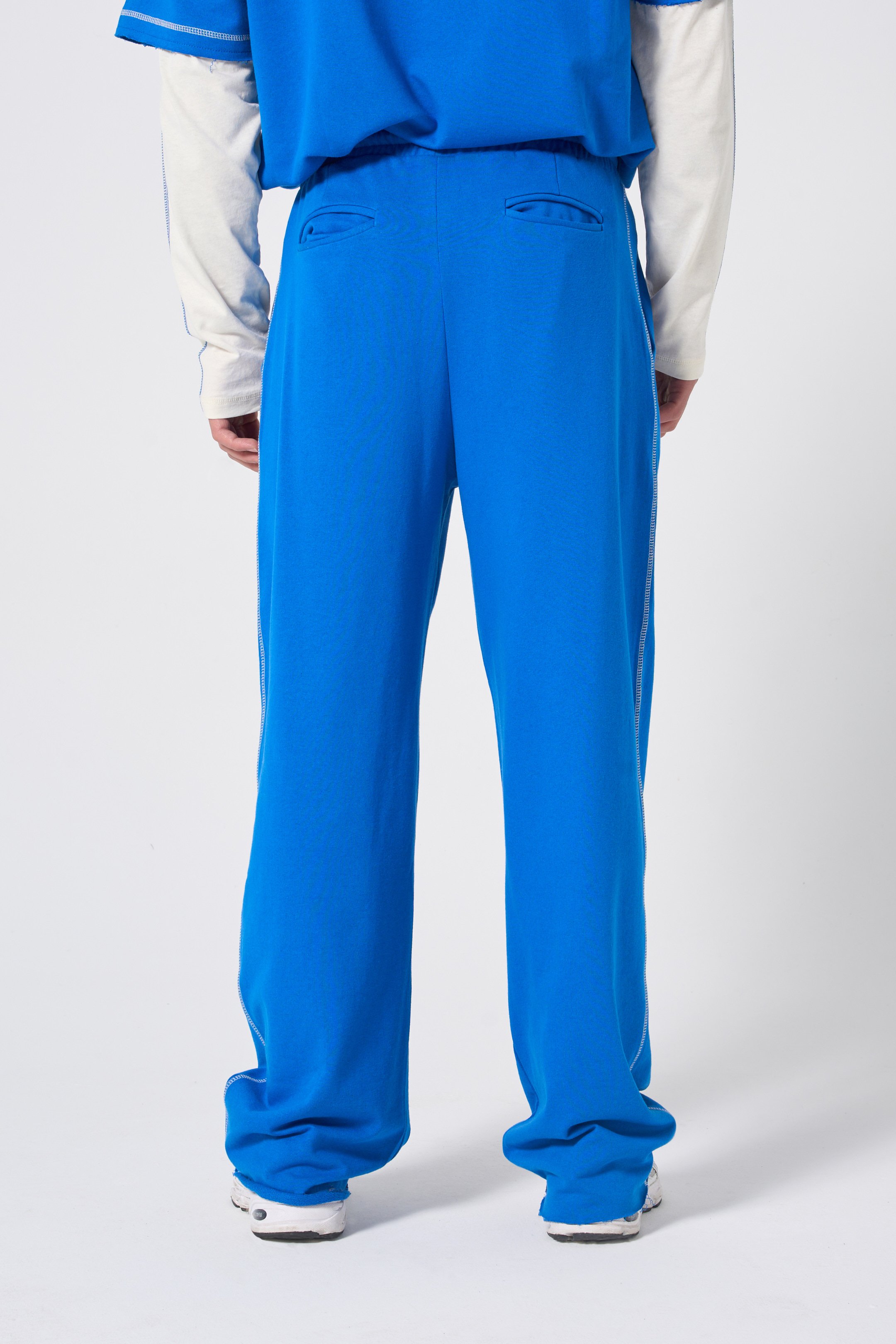 Hole Oversize Sweatpants w/ flatlock stitch details