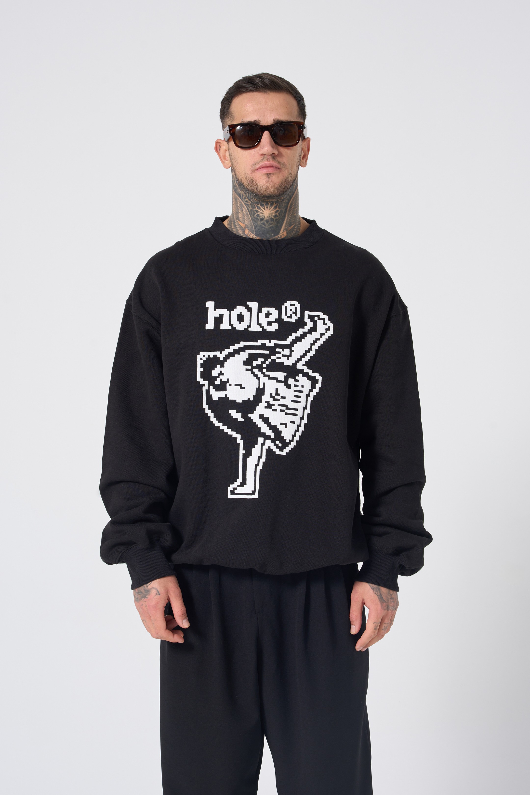 Hole Pixel Baskı Sweatshirt - siyah