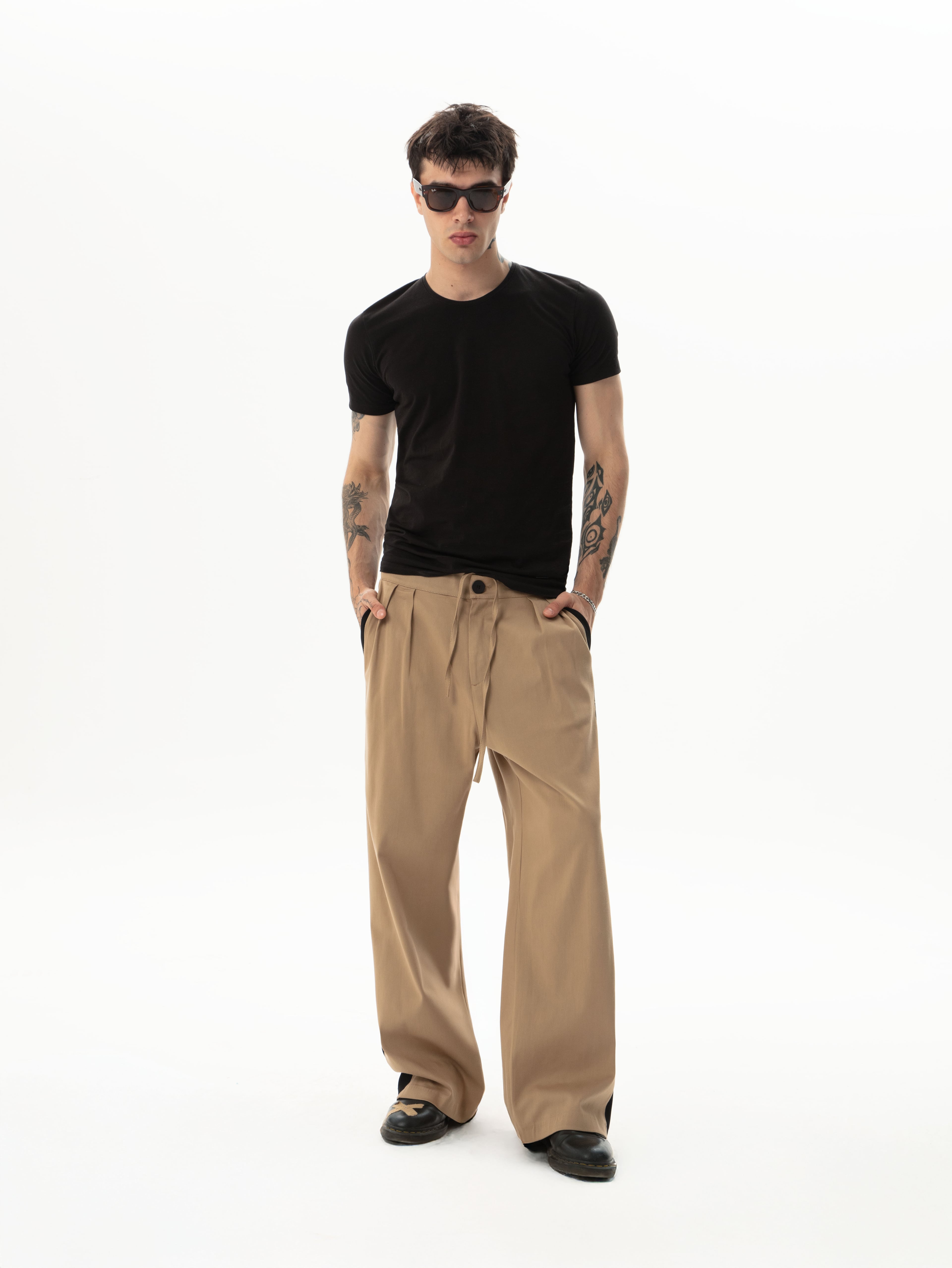 Hole Loose Cut Pants 