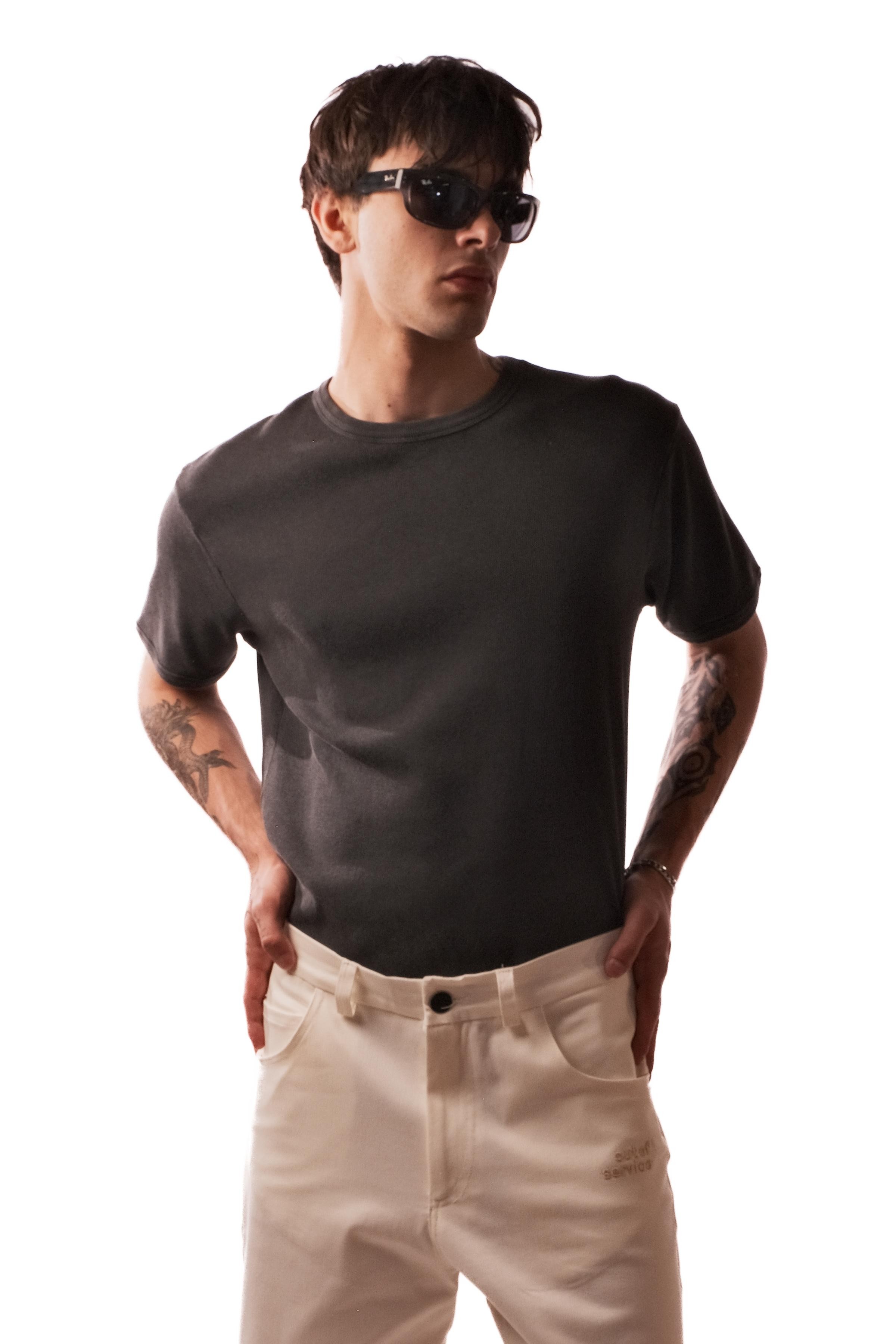 Hole Kashkorse Basic T-Shirt
