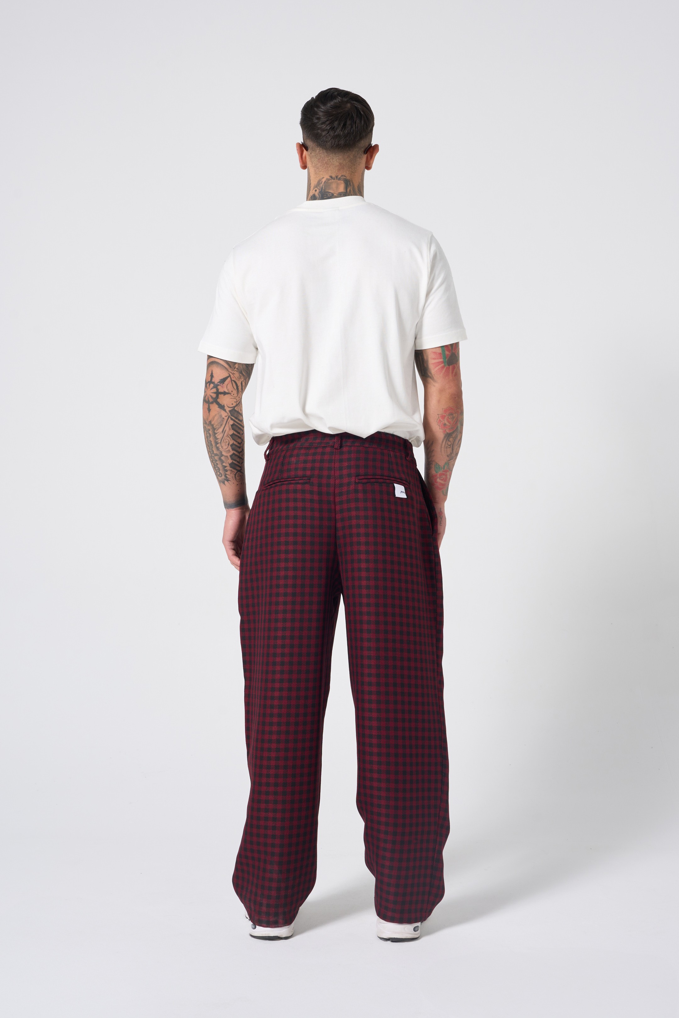 LOOSE CUT PLAID PANTS