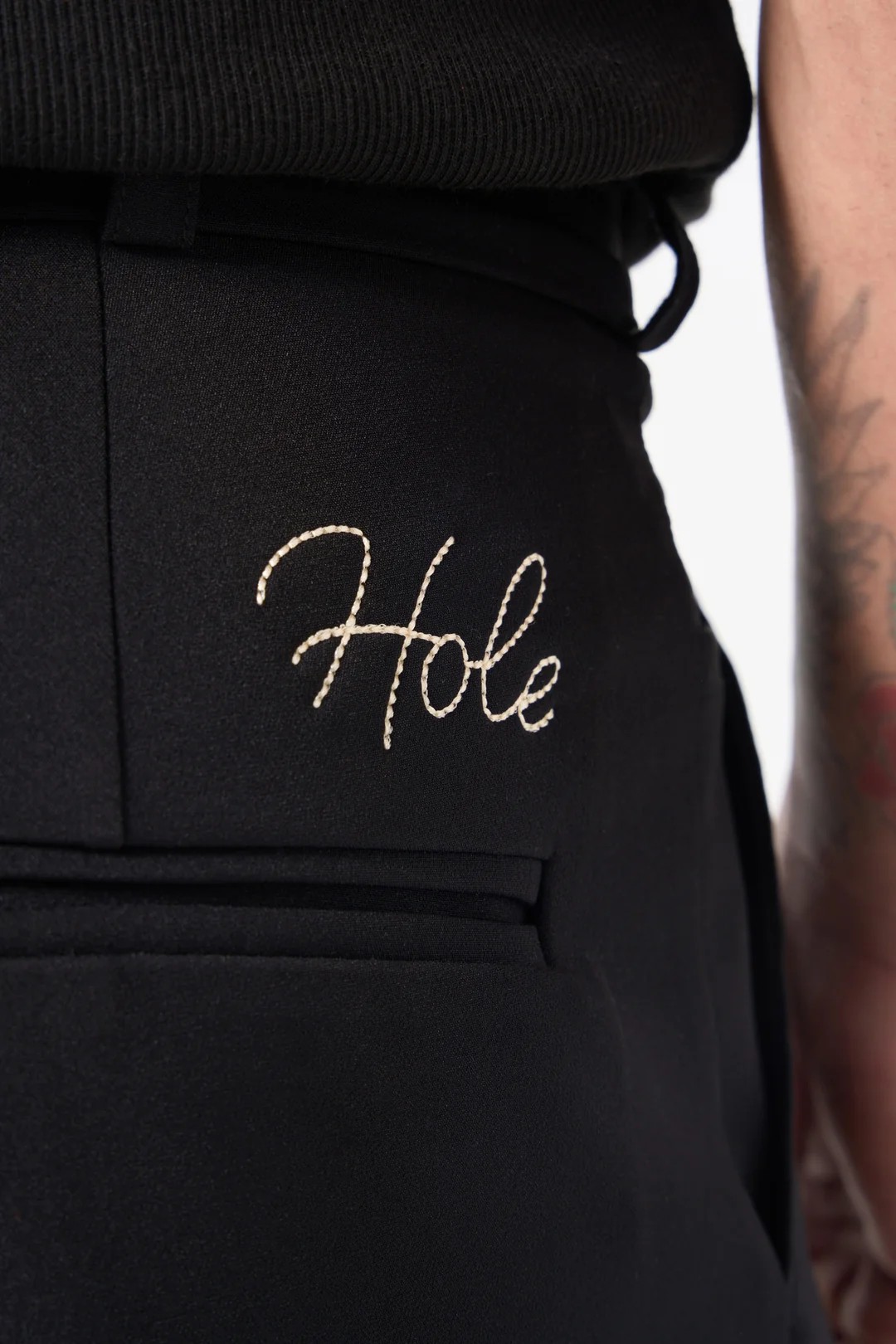 Hole Pants w/ pleat