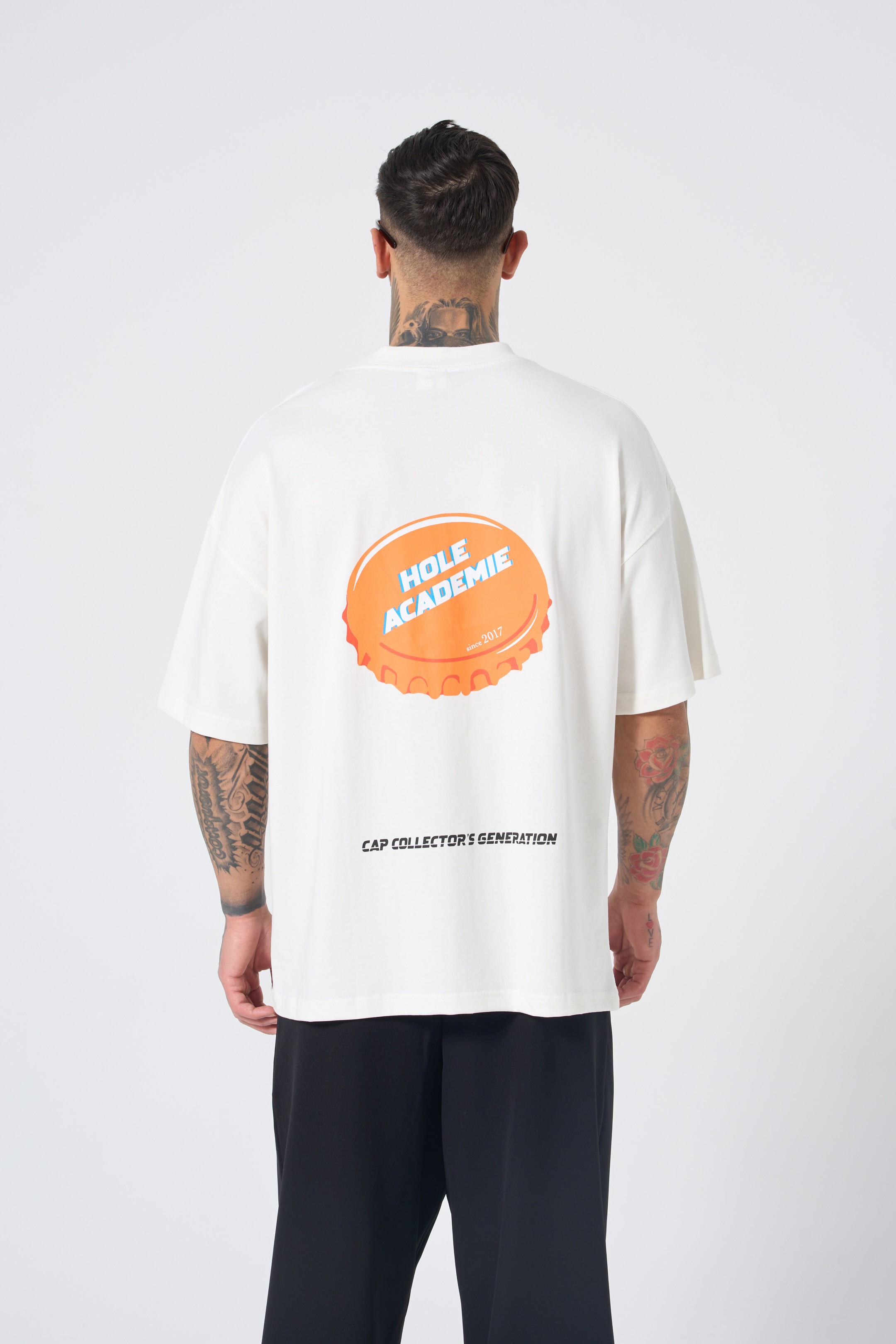 Hole Oversize T-shirt w/ cap print - WHITE