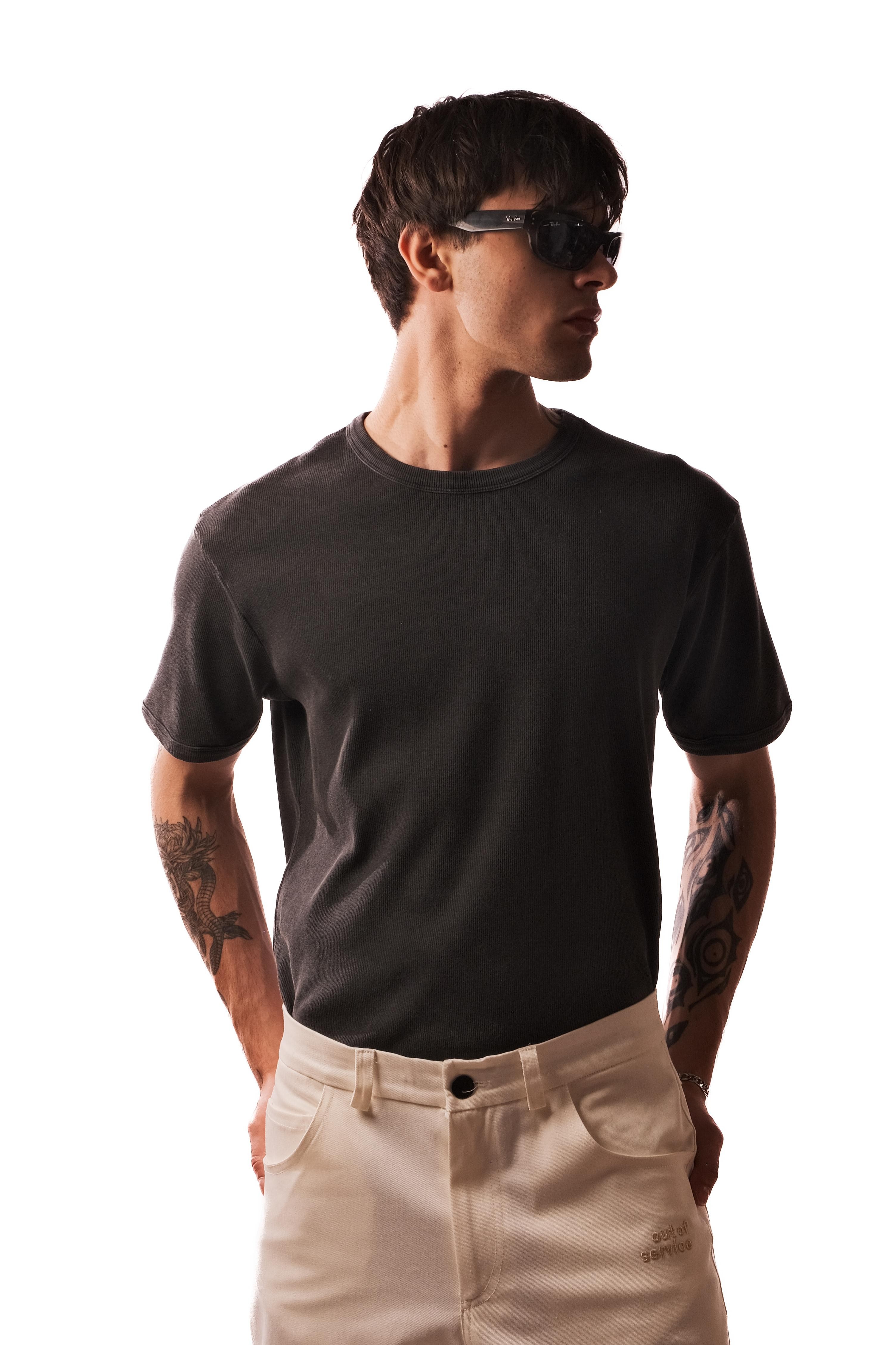 Hole Kashkorse Basic T-Shirt