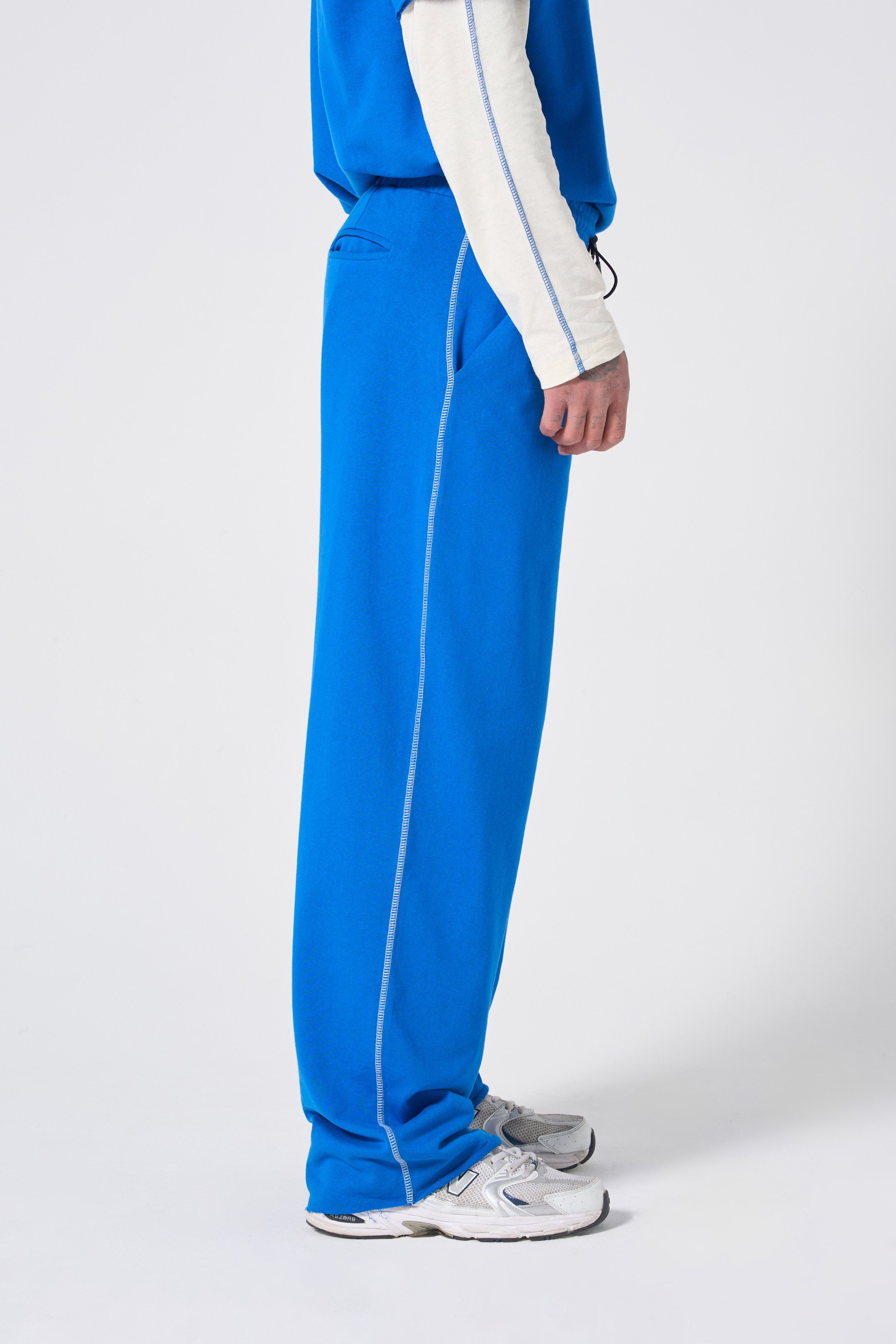 Hole Oversize Sweatpants w/ flatlock stitch details