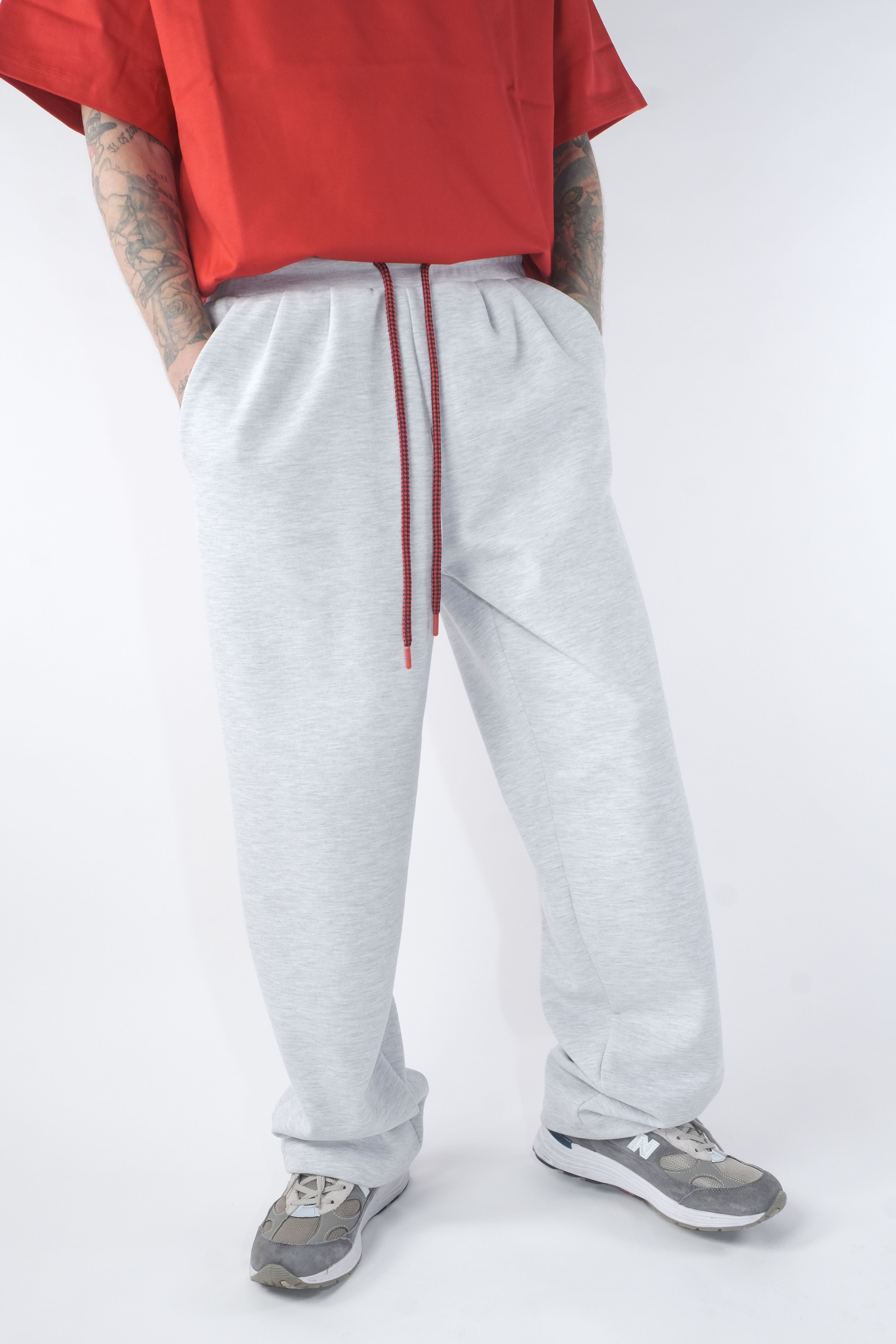 Hole Oversize Sweatpants w/logo print - GREY