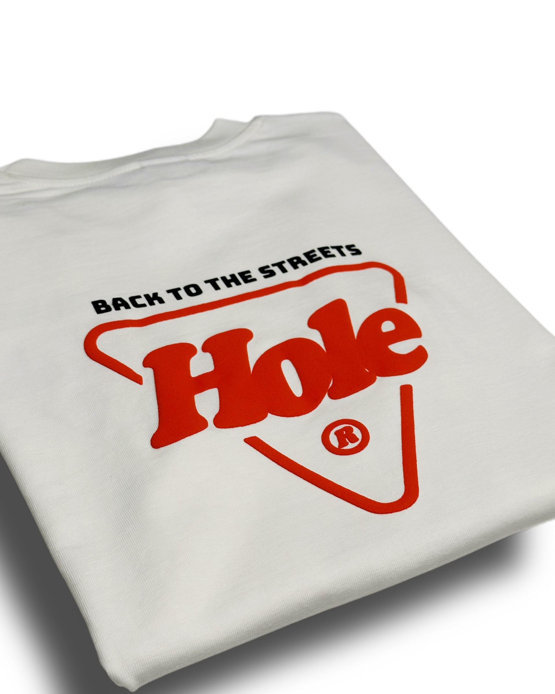 Hole Ön Arka Flok Baskı T-Shirt