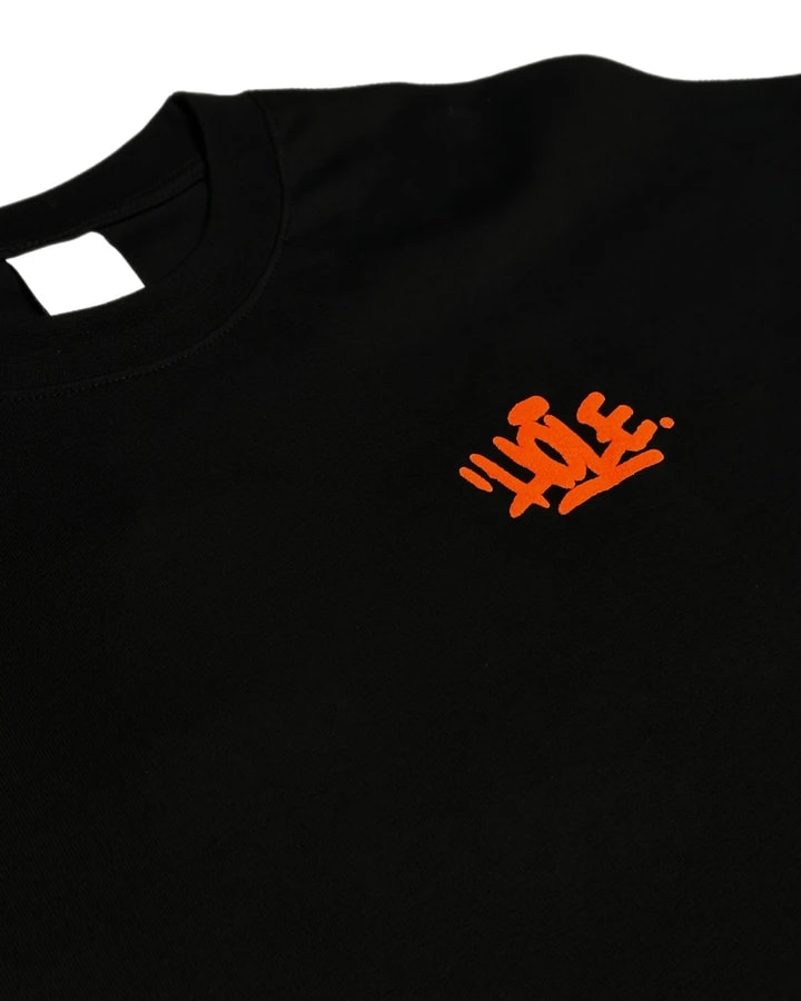 Hole Graffiti Baskılı Oversize T-Shirt