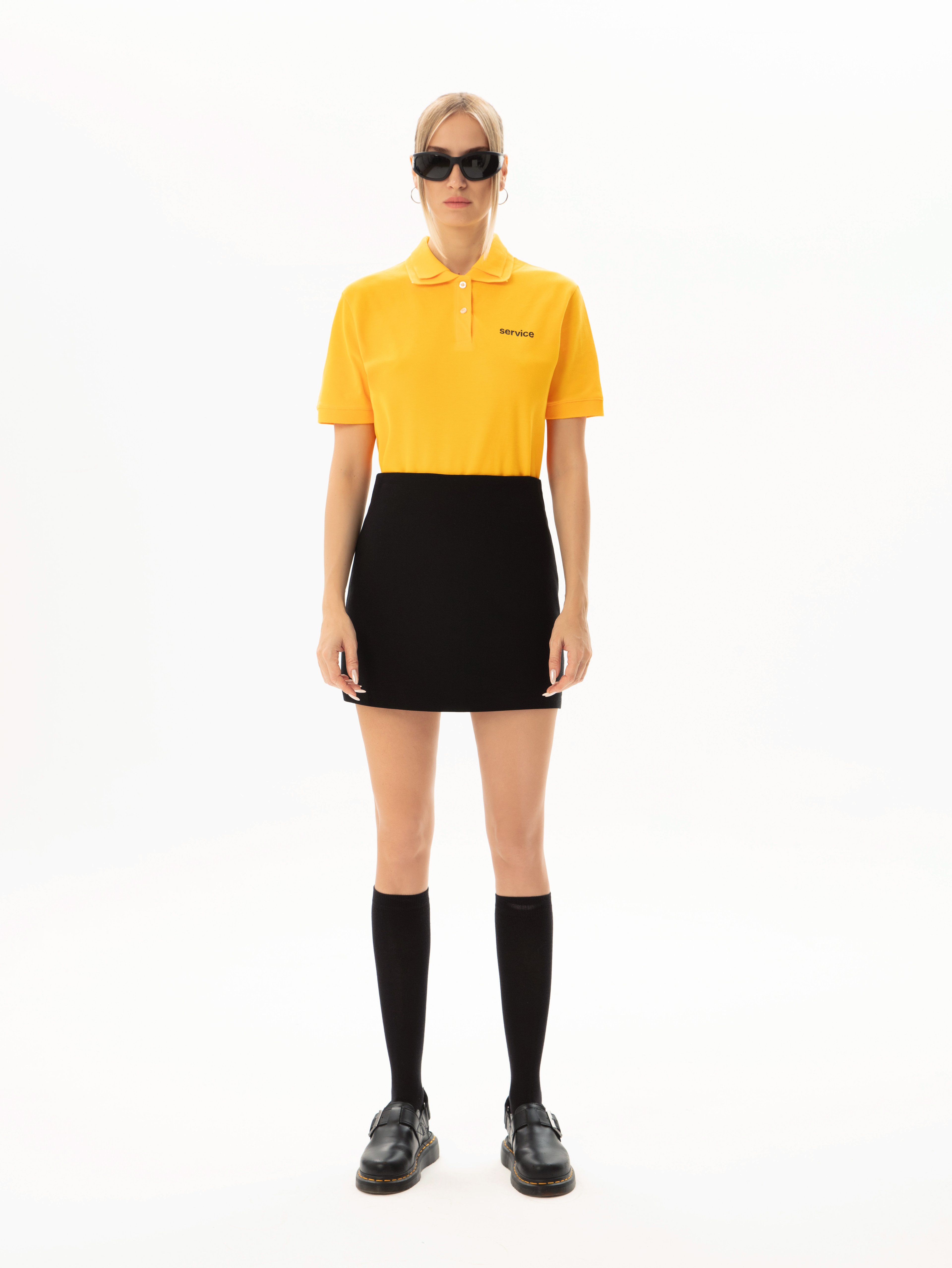 Hole Polo Yaka Baskı Detay T-shirt