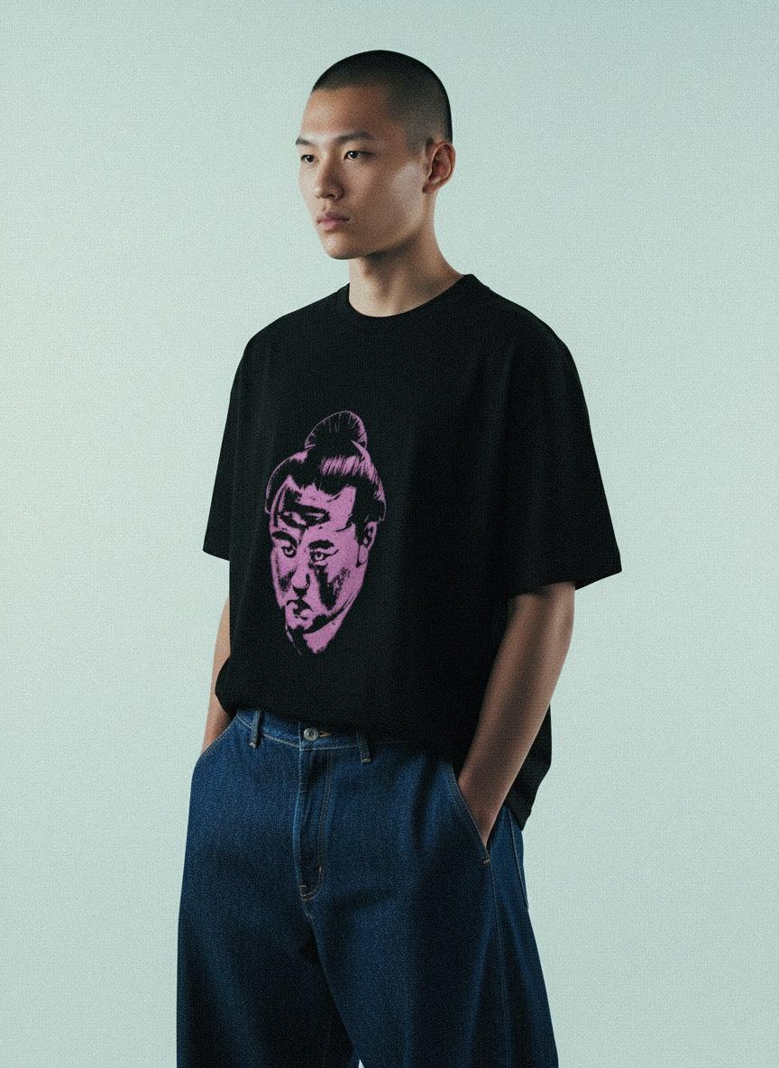 Hole Barcode Sumo Printed T-Shirt - BLACK