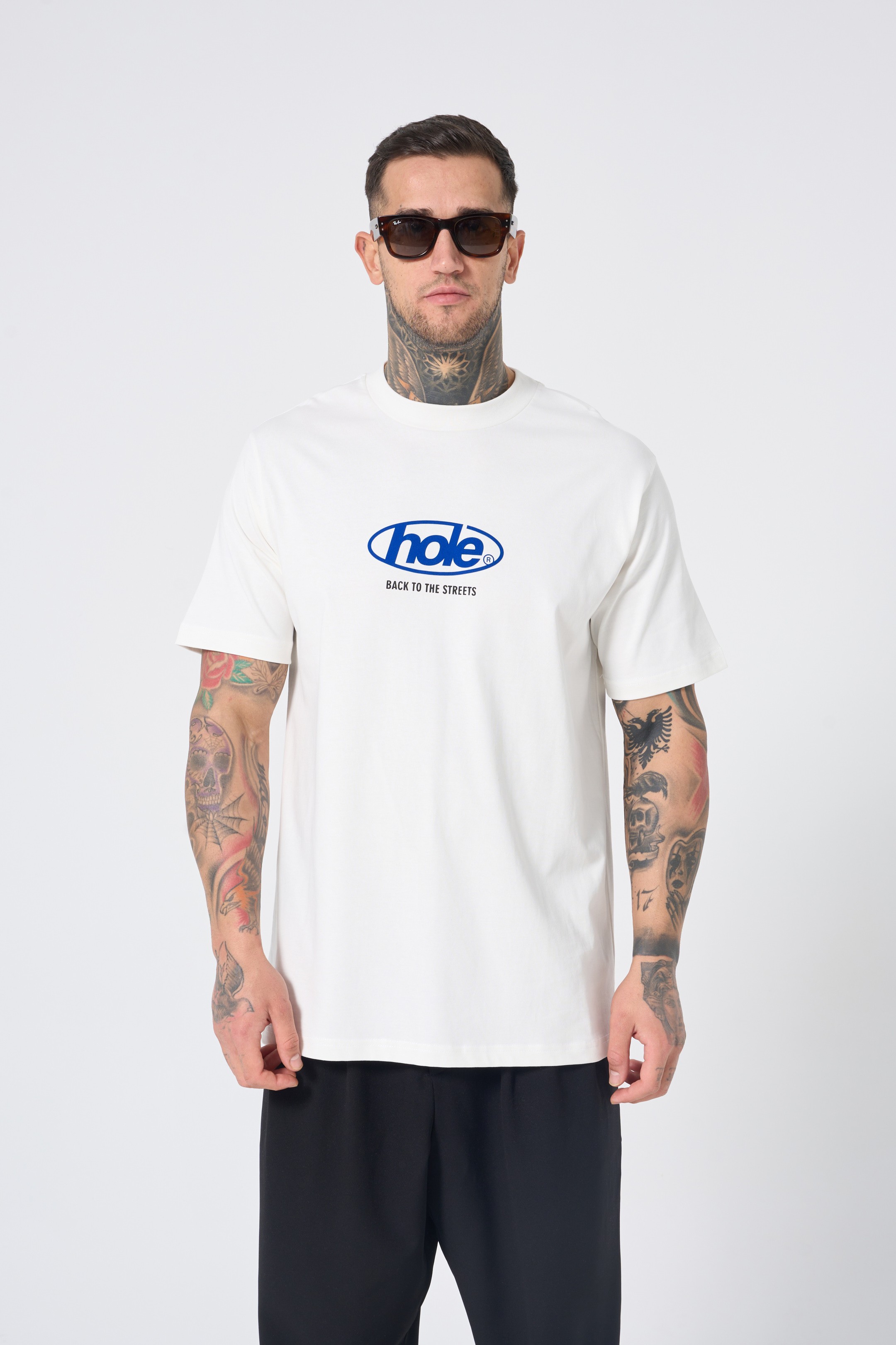 Hole T-shirt w/ flock print - WHITE