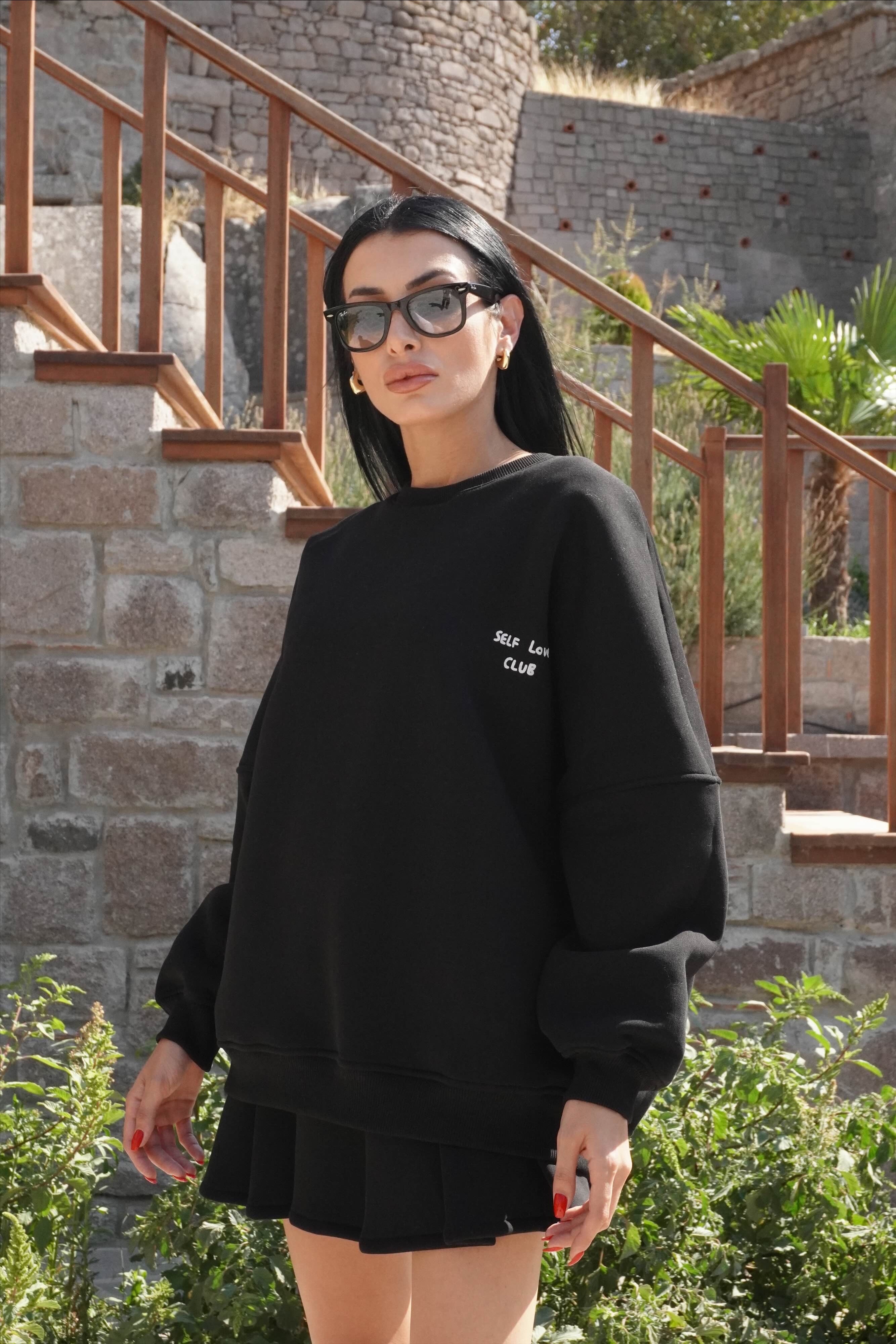 Oversize Siyah Pileli Etek Takım