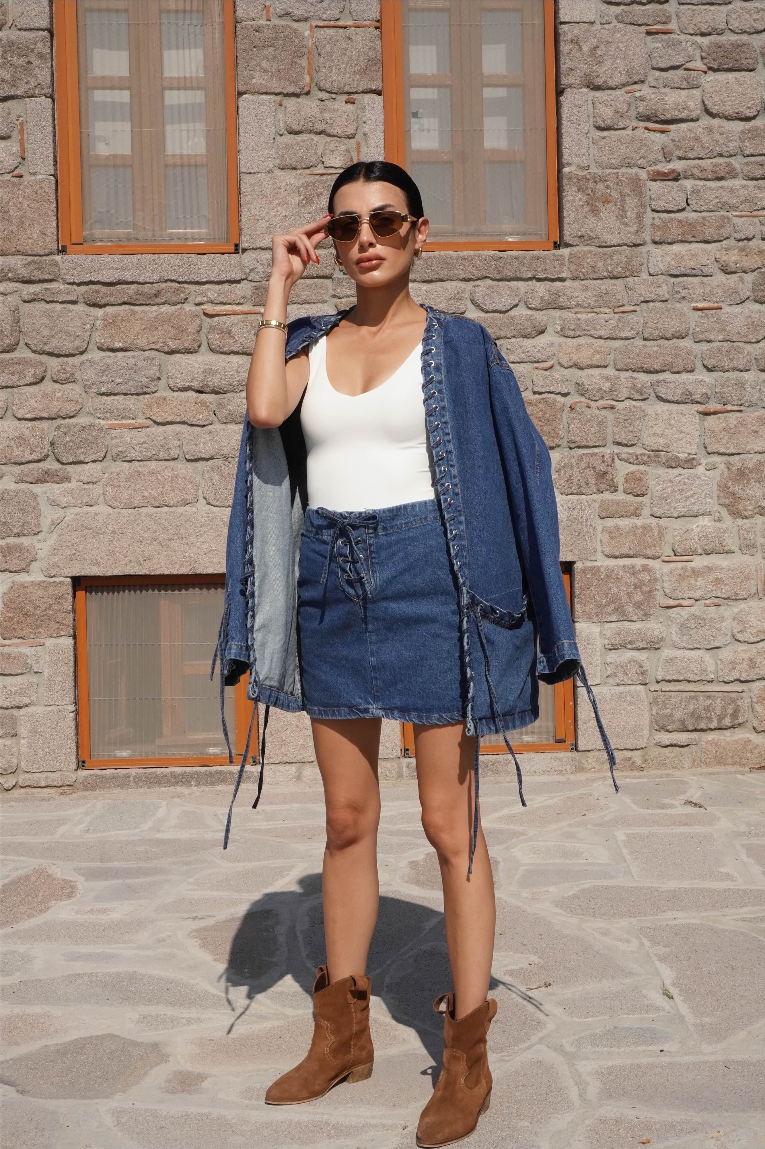 Kuşgözlü Denim Ceket Etek Takım